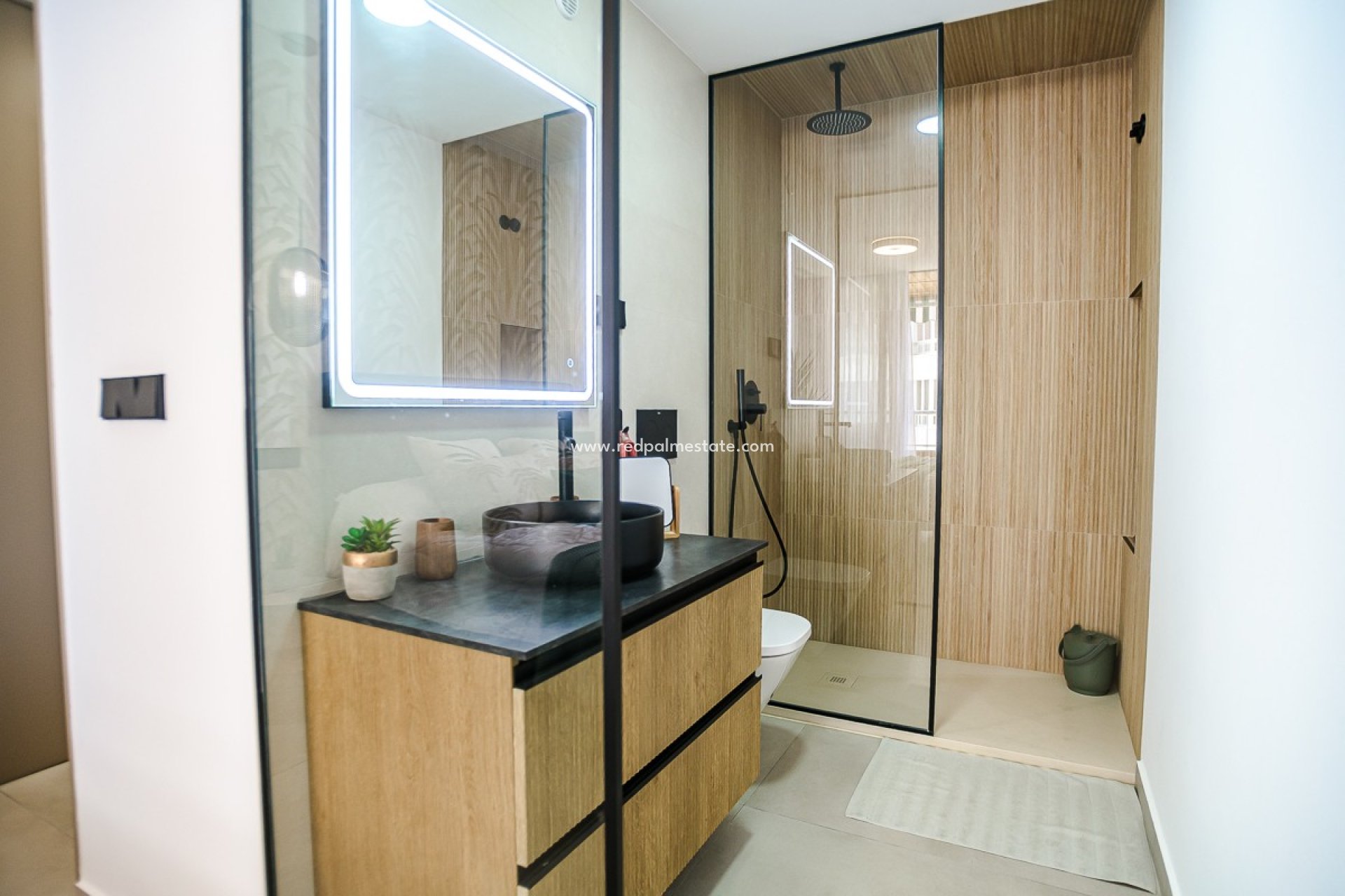 Reventa - Apartamento -
Torrevieja