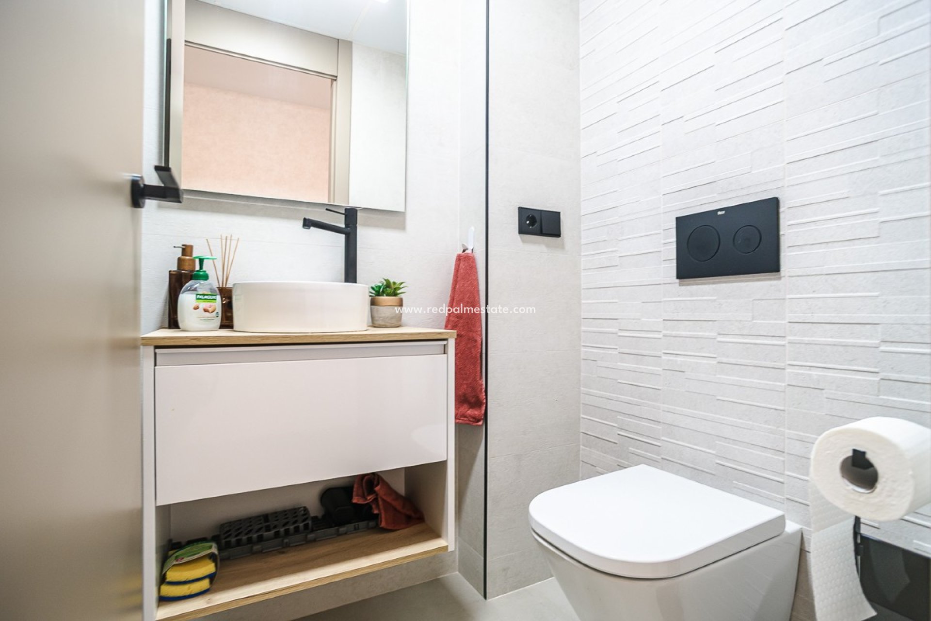 Reventa - Apartamento -
Torrevieja