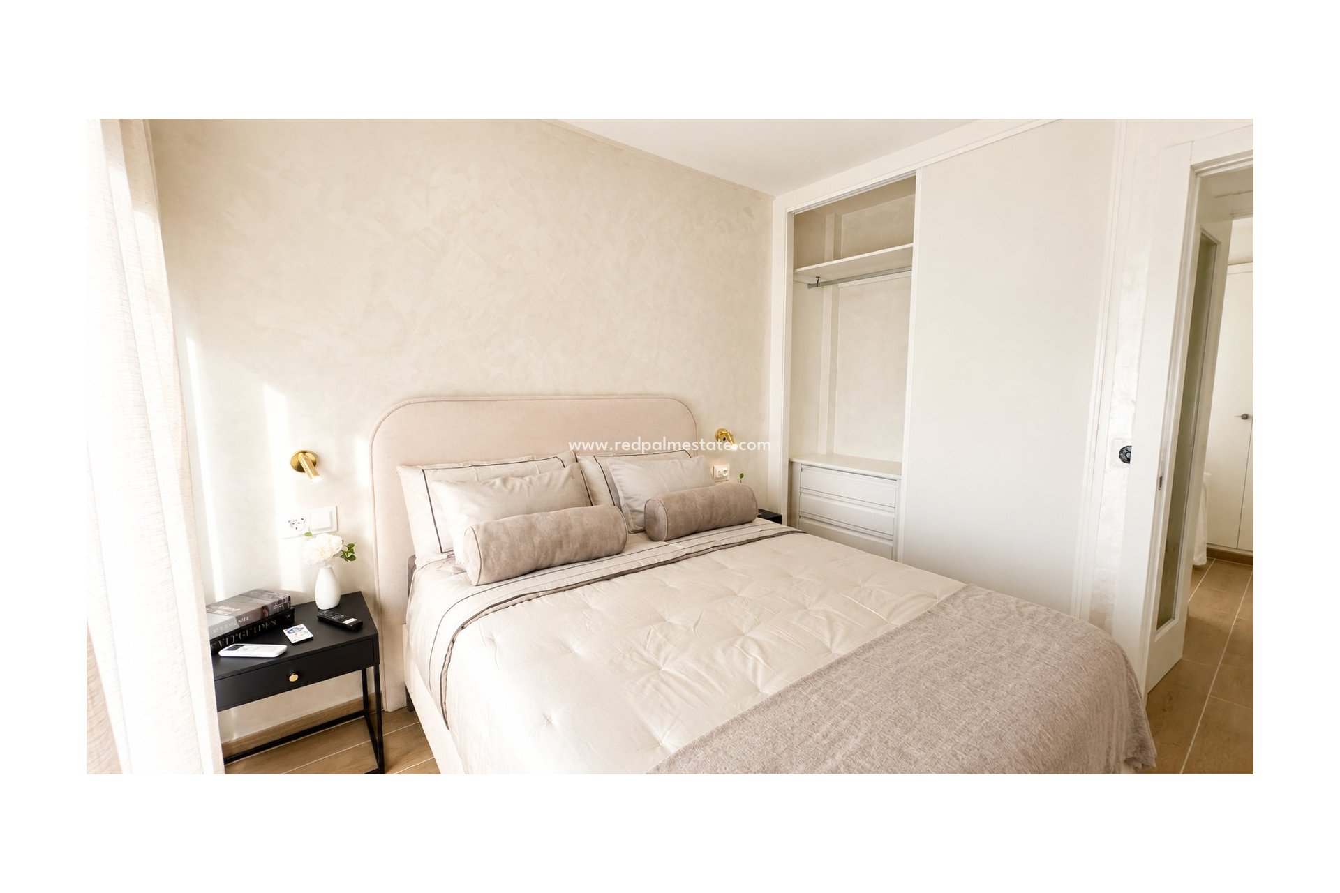 Reventa - Apartamento -
Torrevieja