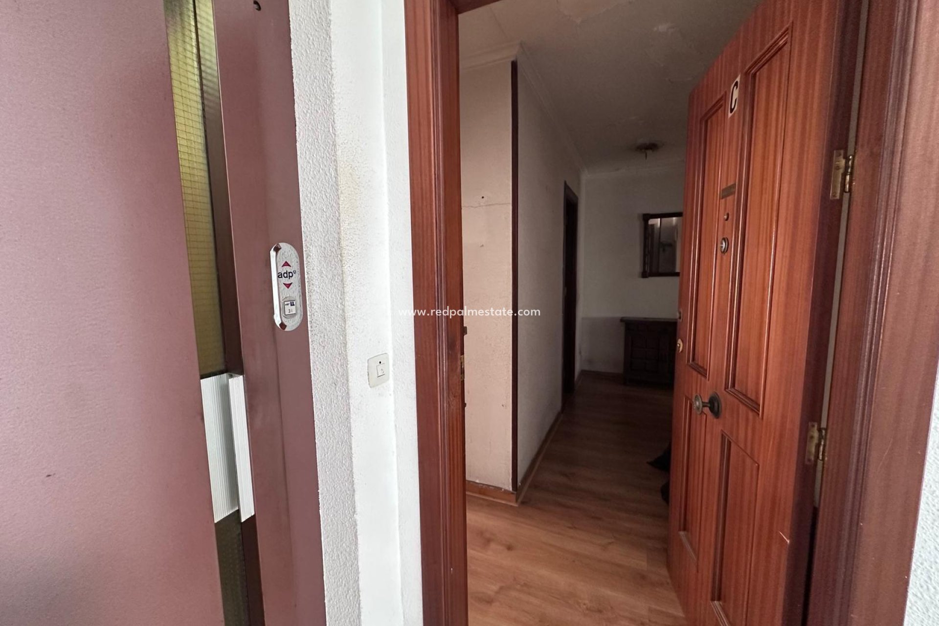 Reventa - Apartamento -
Torrevieja