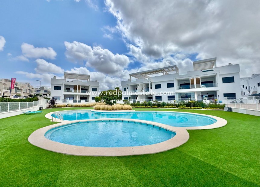 Reventa - Apartamento -
Torrevieja