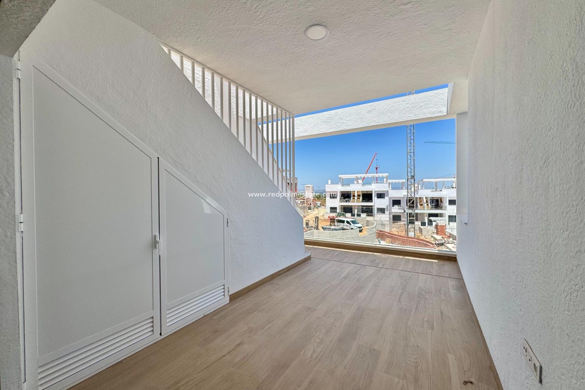 Reventa - Apartamento -
Torrevieja