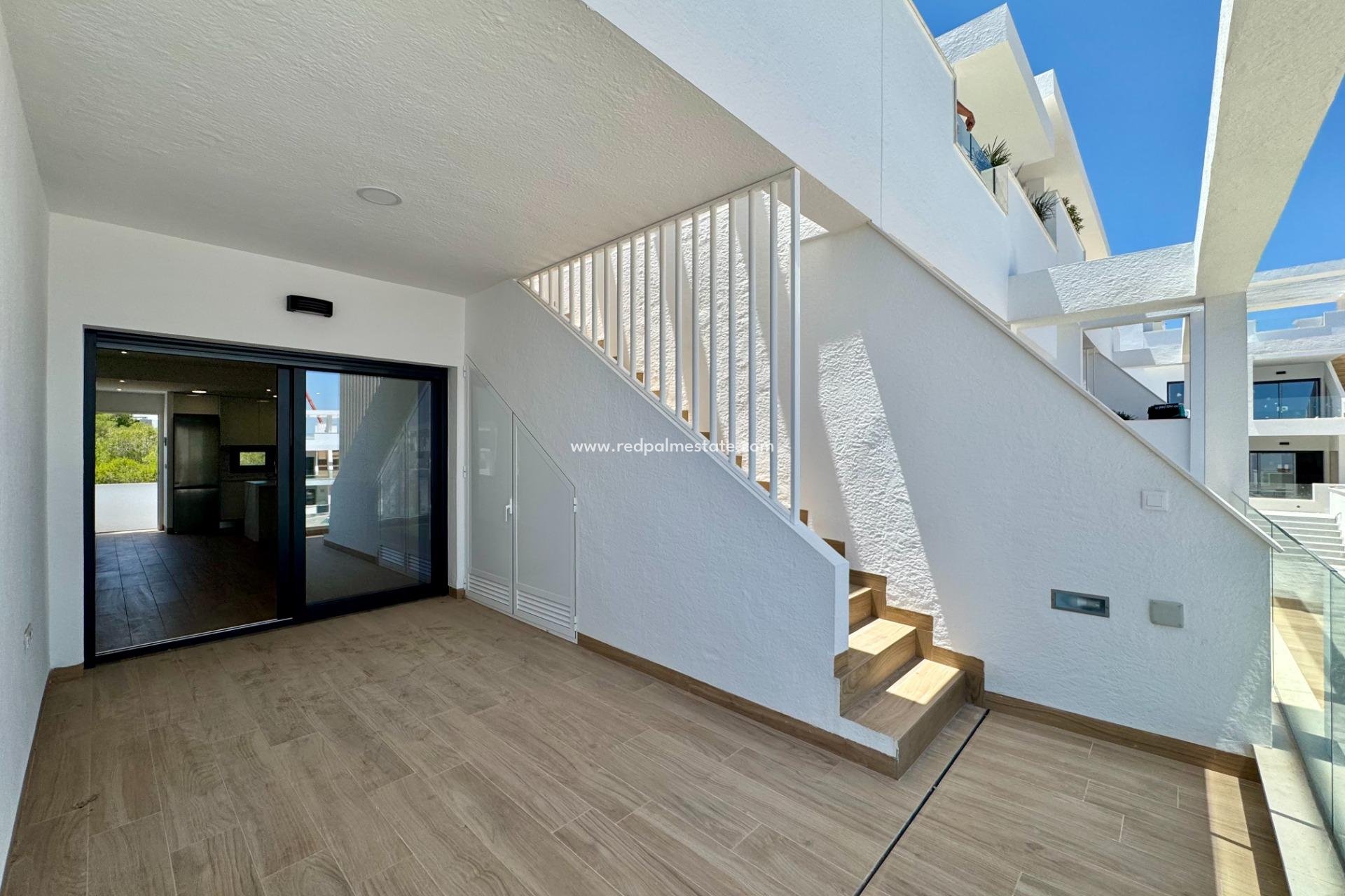 Reventa - Apartamento -
Torrevieja