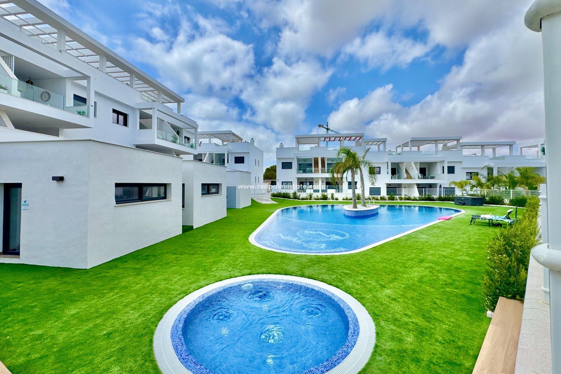 Reventa - Apartamento -
Torrevieja