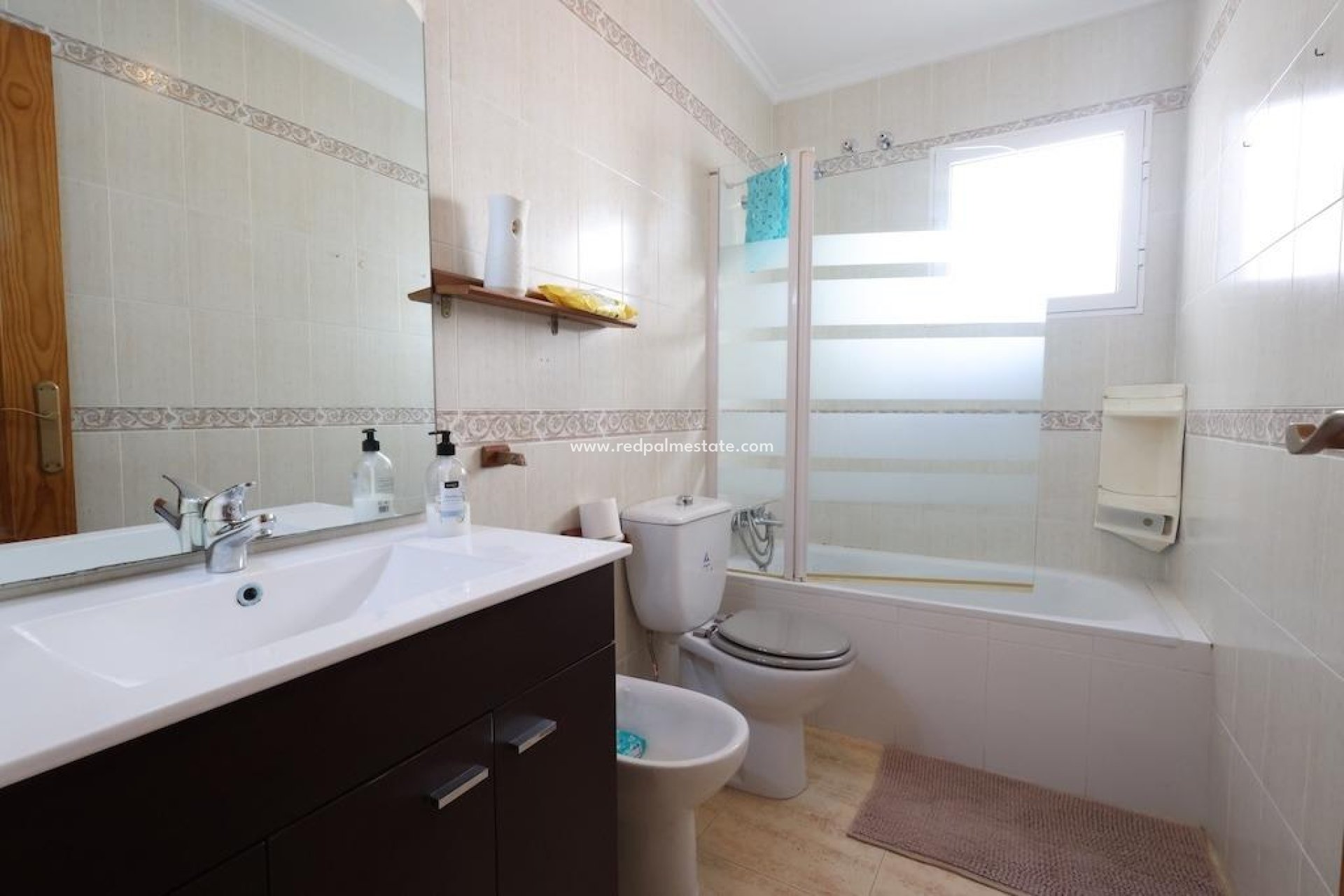 Reventa - Apartamento -
Torrevieja