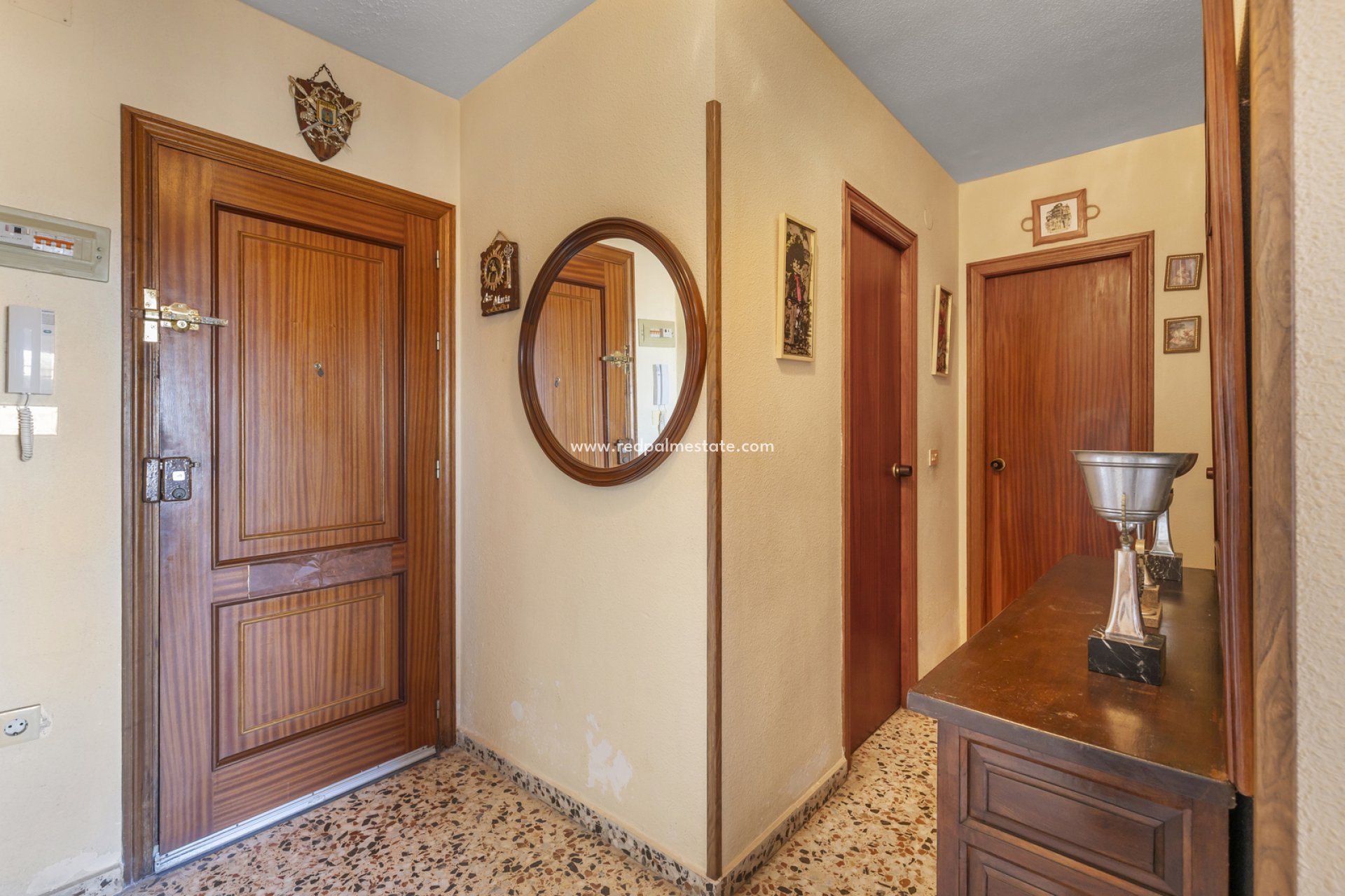 Reventa - Apartamento -
Torrevieja