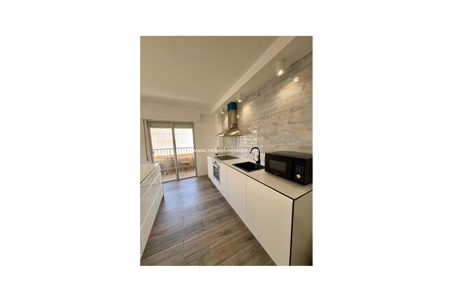 Reventa - Apartamento -
Torrevieja