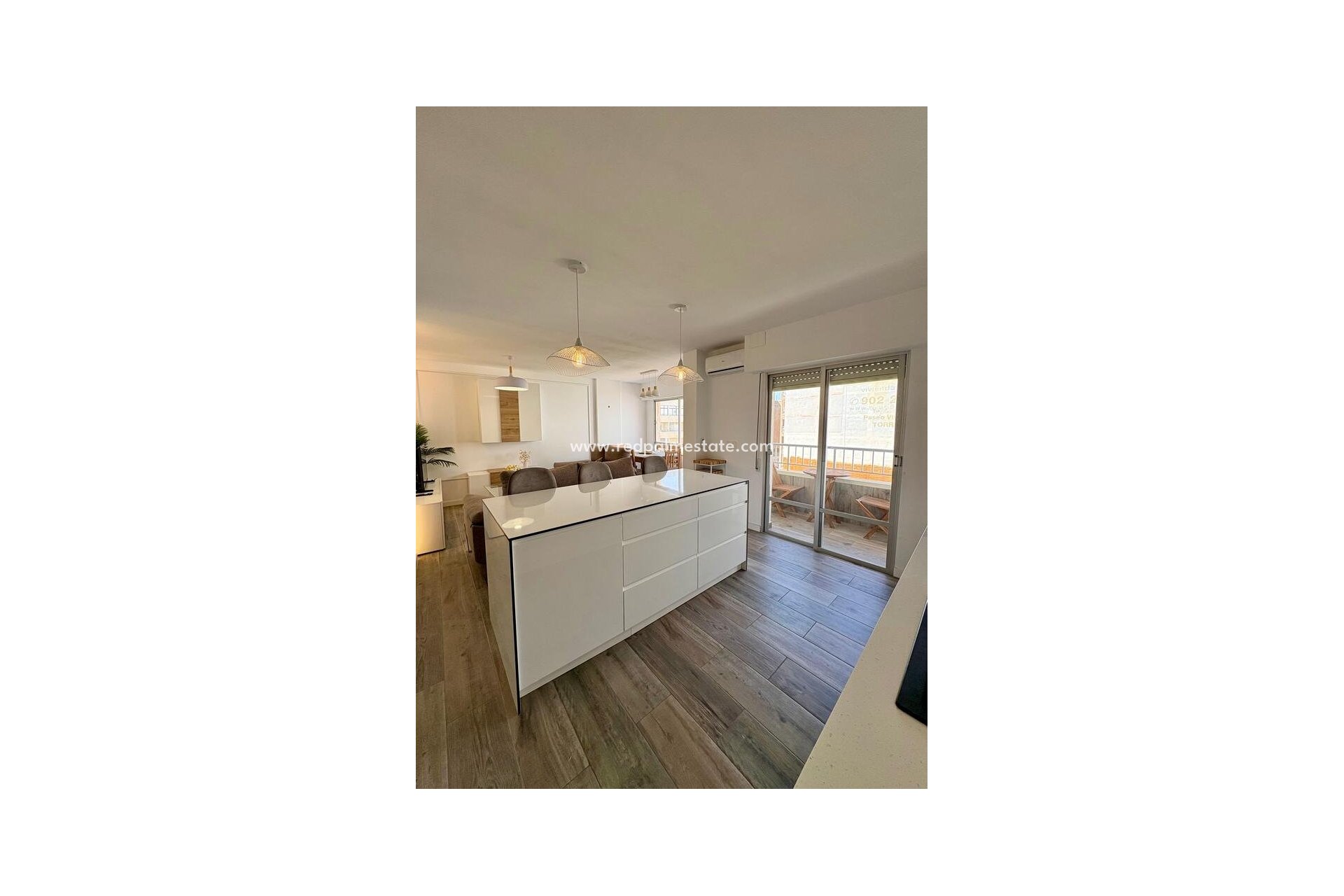 Reventa - Apartamento -
Torrevieja