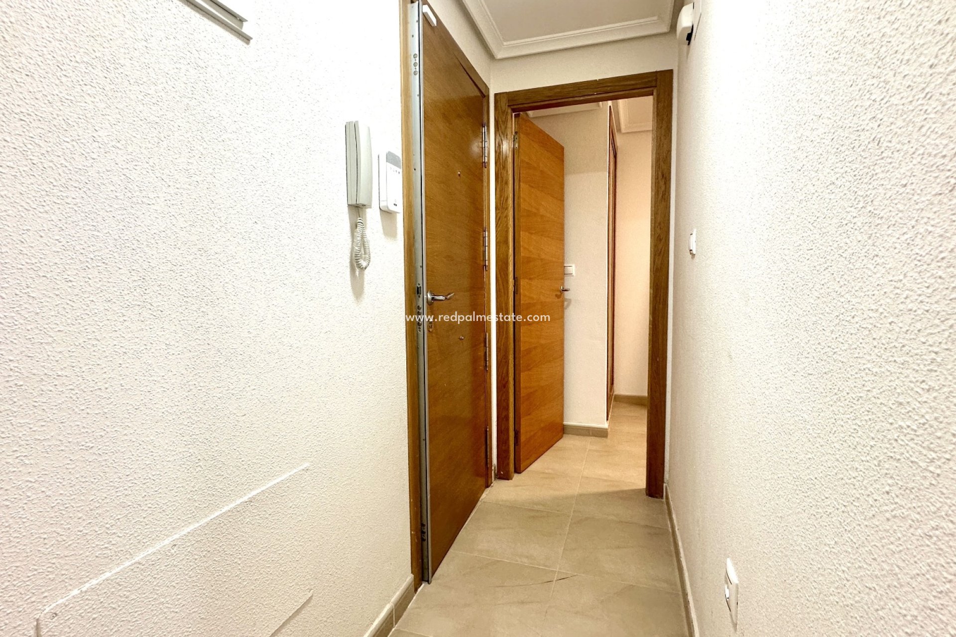 Reventa - Apartamento -
Torrevieja