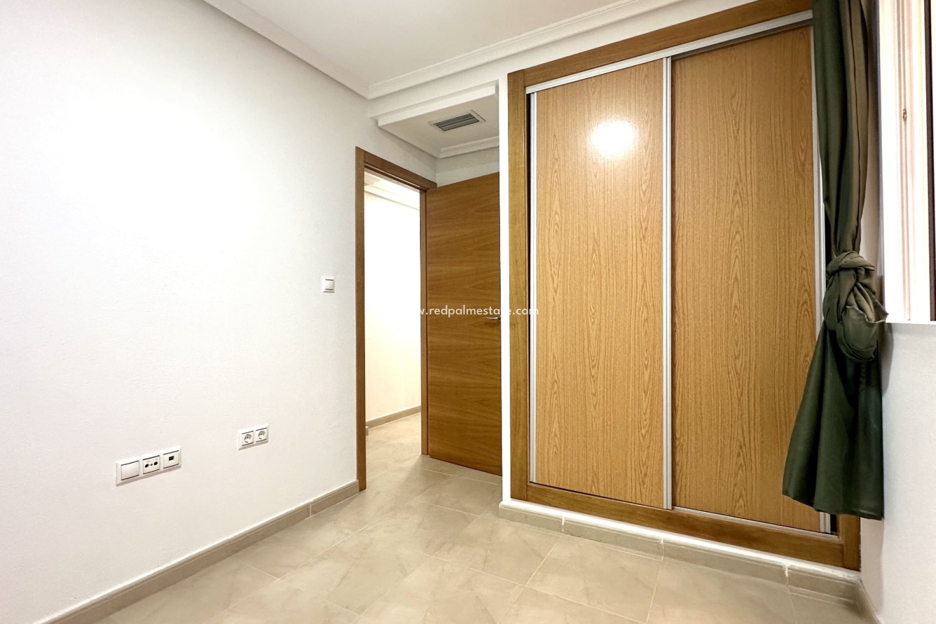 Reventa - Apartamento -
Torrevieja