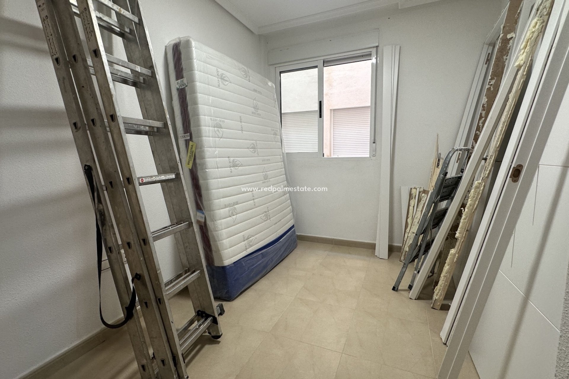 Reventa - Apartamento -
Torrevieja