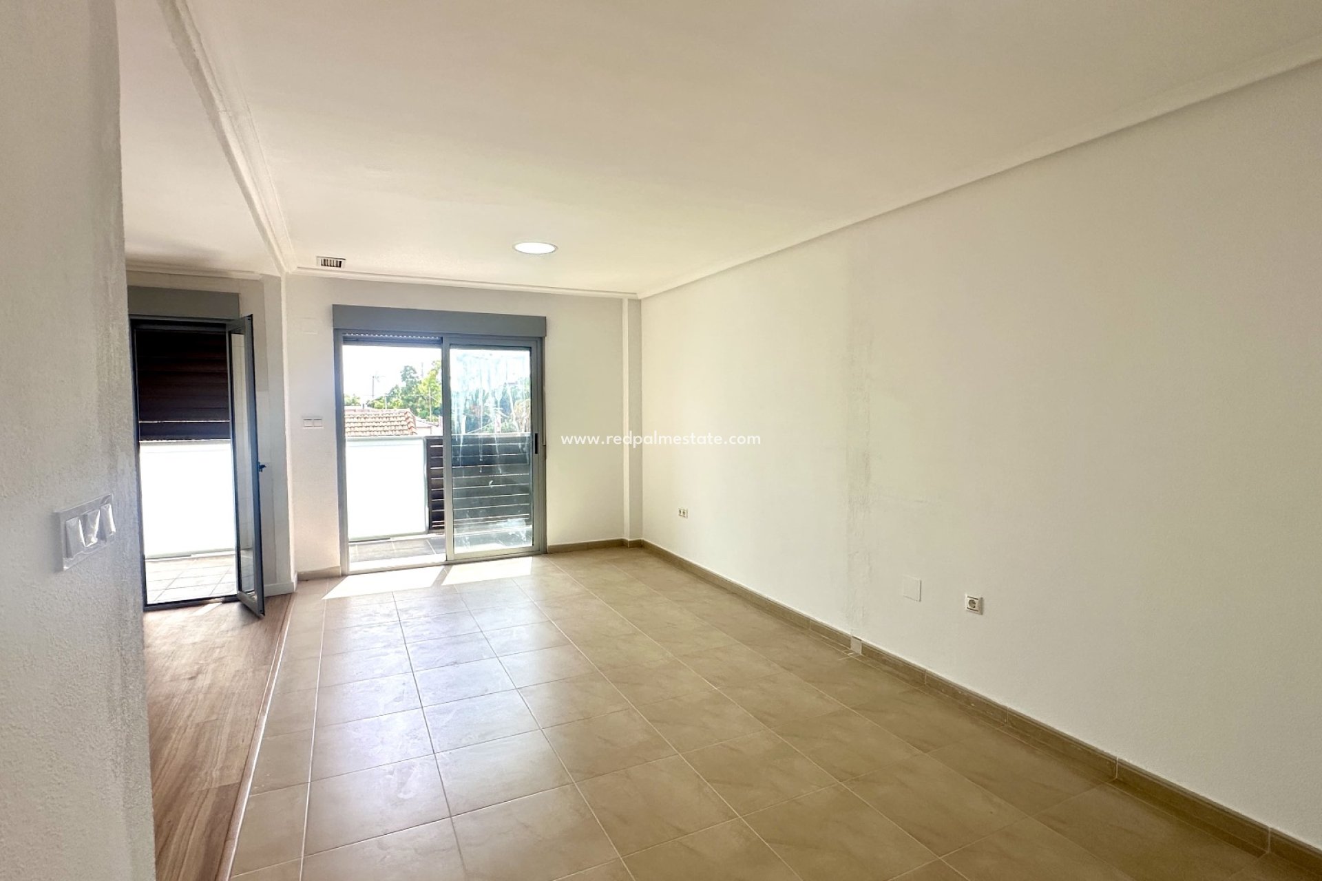 Reventa - Apartamento -
Torrevieja