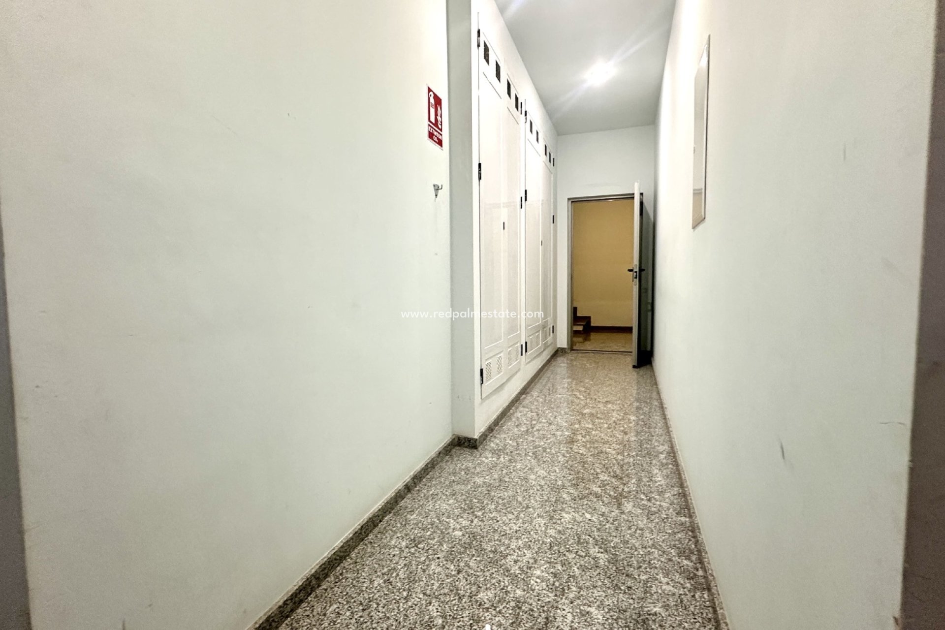 Reventa - Apartamento -
Torrevieja