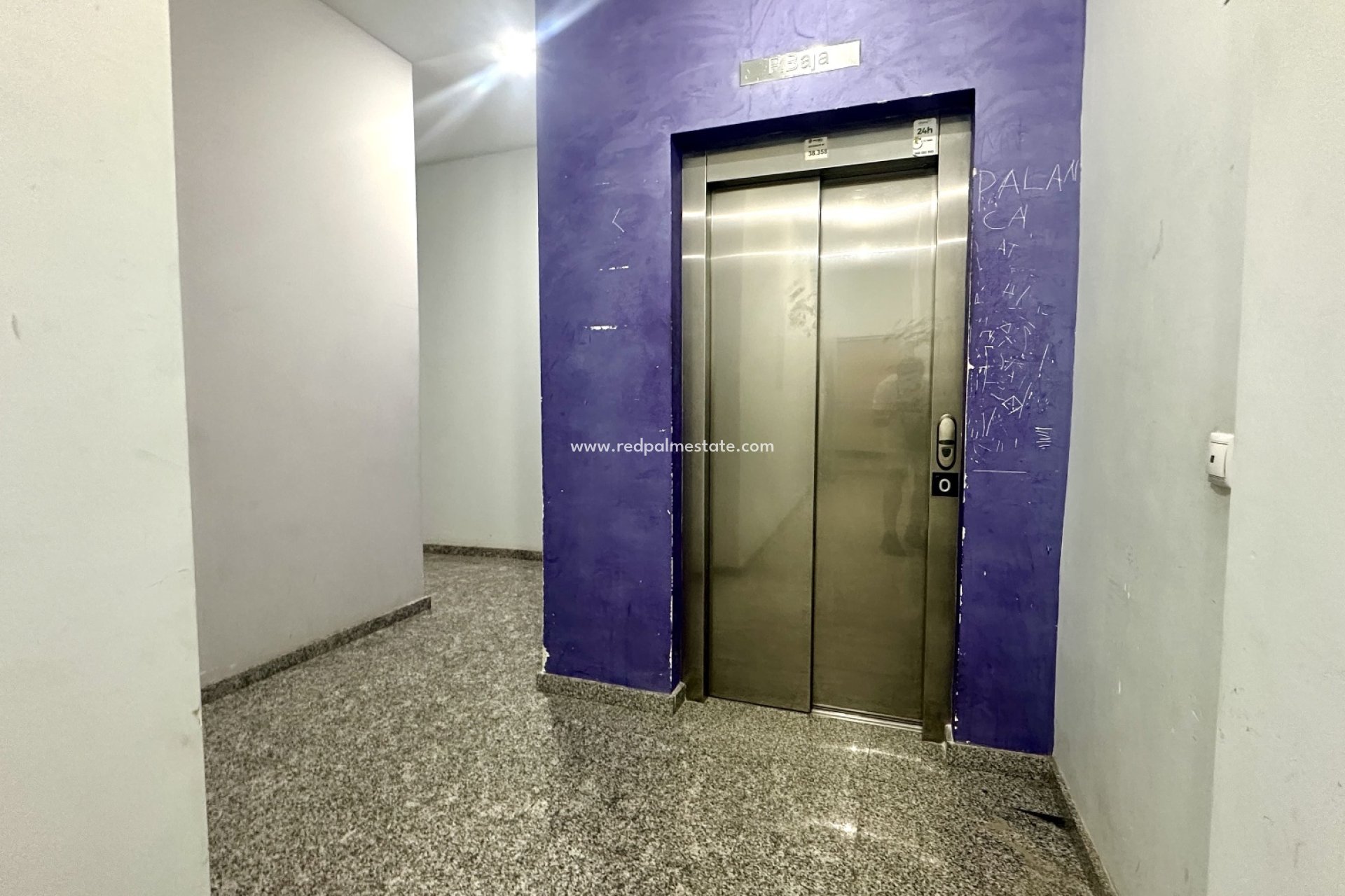Reventa - Apartamento -
Torrevieja