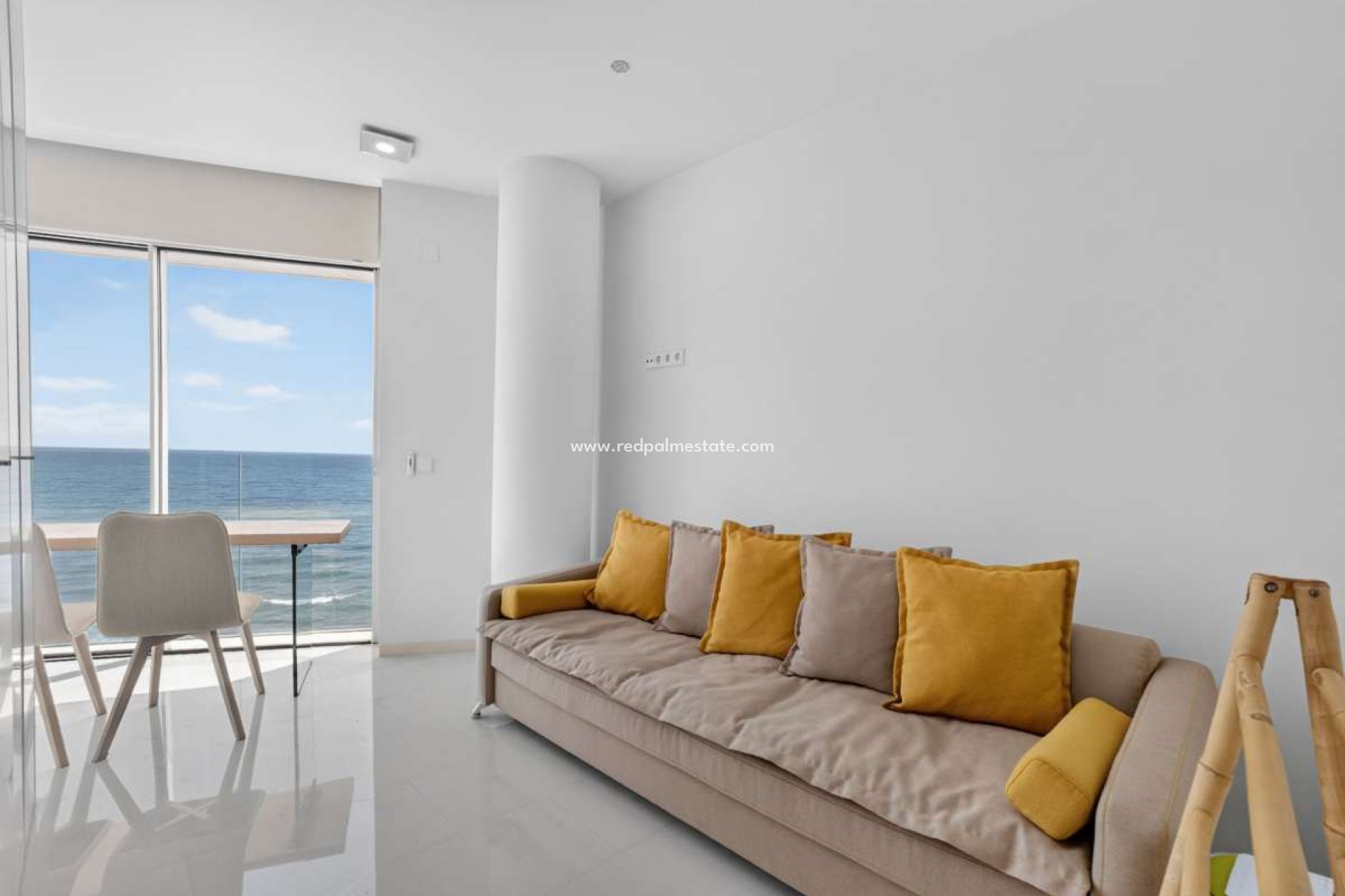 Reventa - Apartamento -
Torrevieja