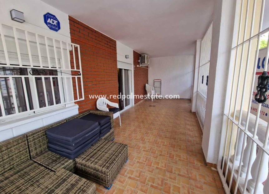 Reventa - Apartamento -
Torrevieja