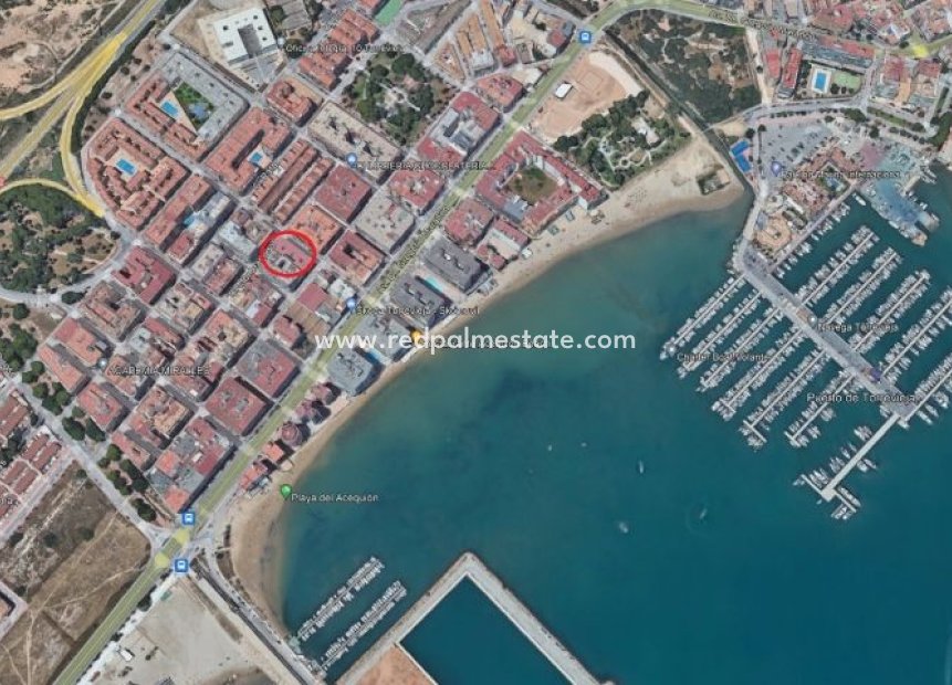 Reventa - Apartamento -
Torrevieja