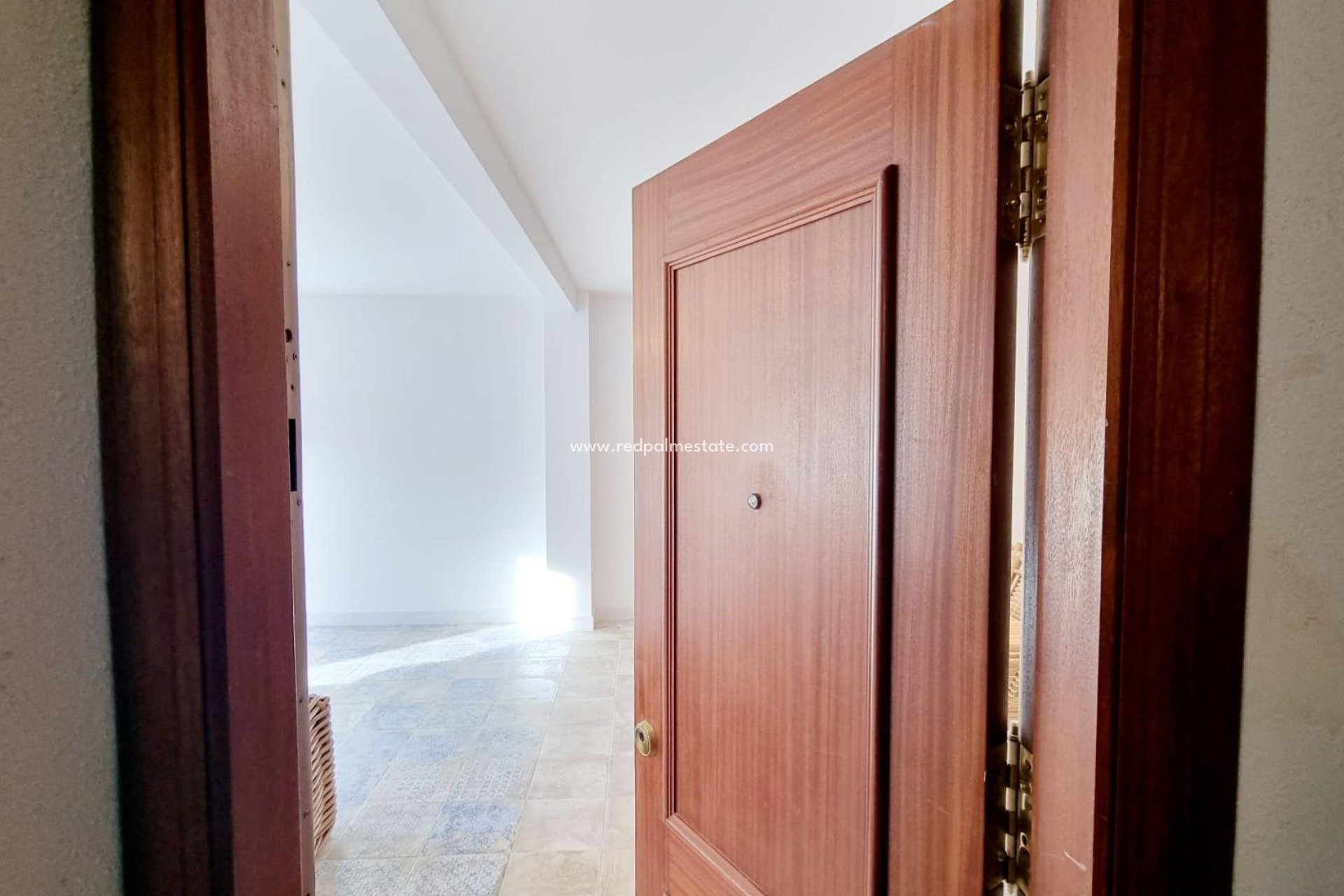 Reventa - Apartamento -
Torrevieja