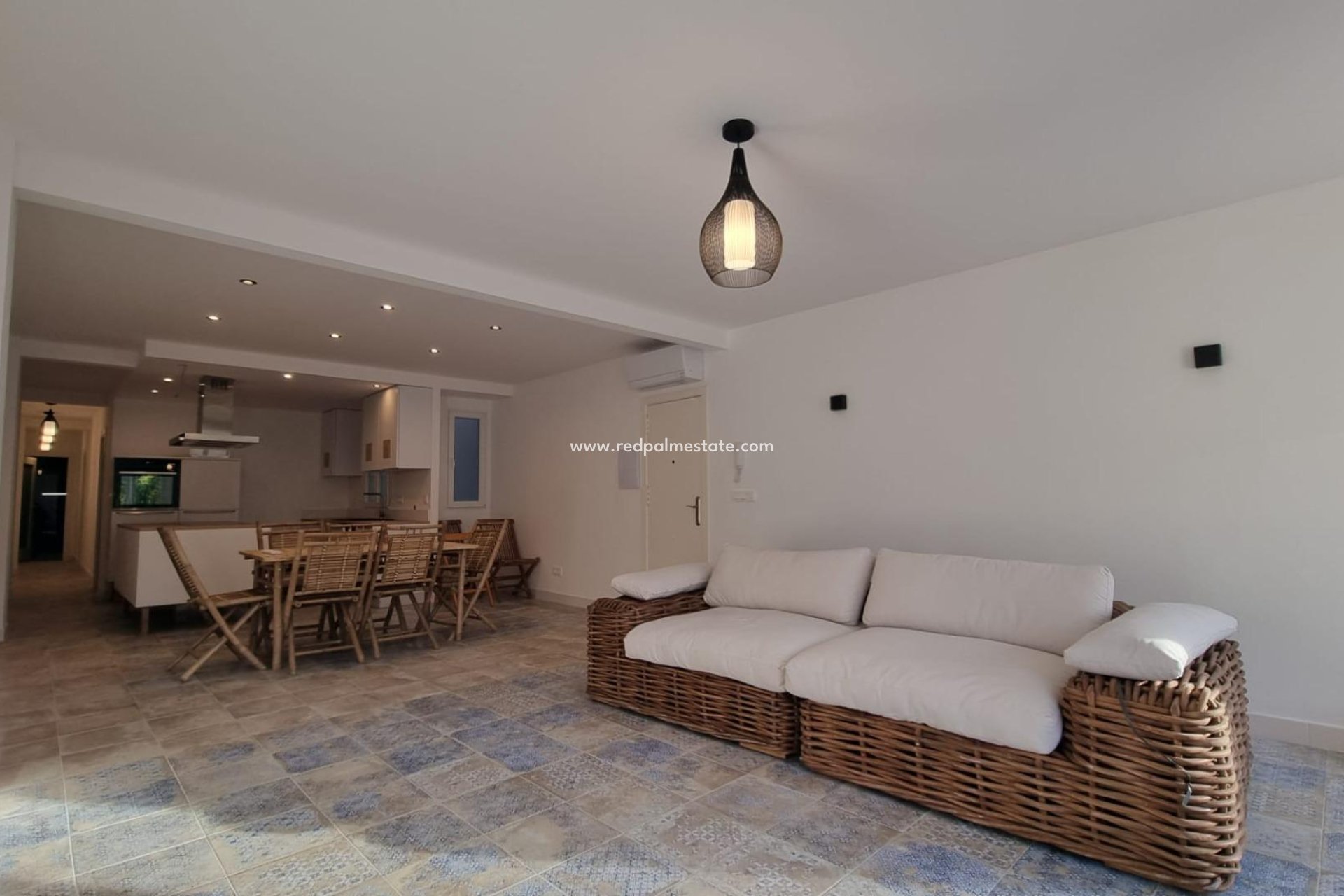 Reventa - Apartamento -
Torrevieja