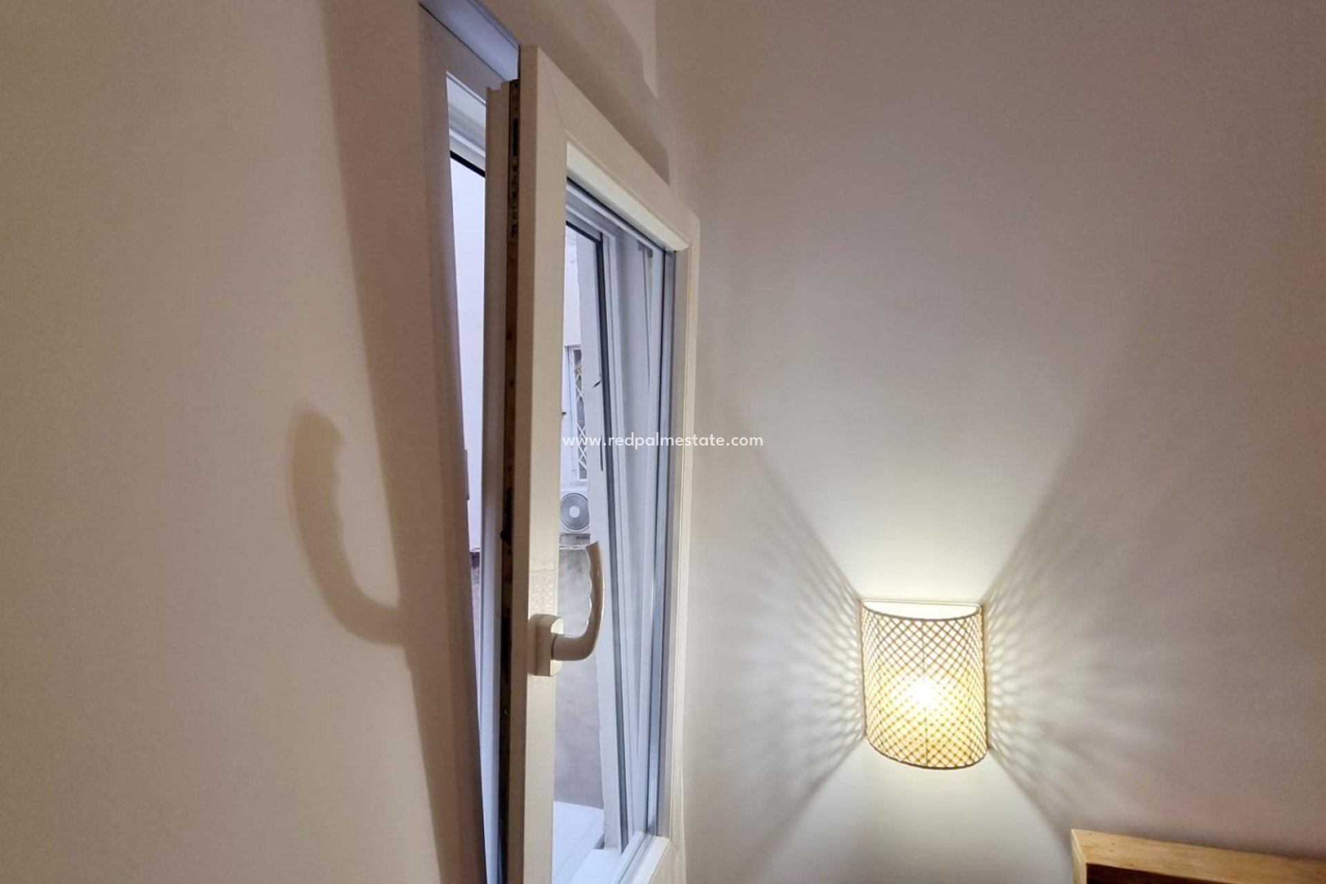 Reventa - Apartamento -
Torrevieja
