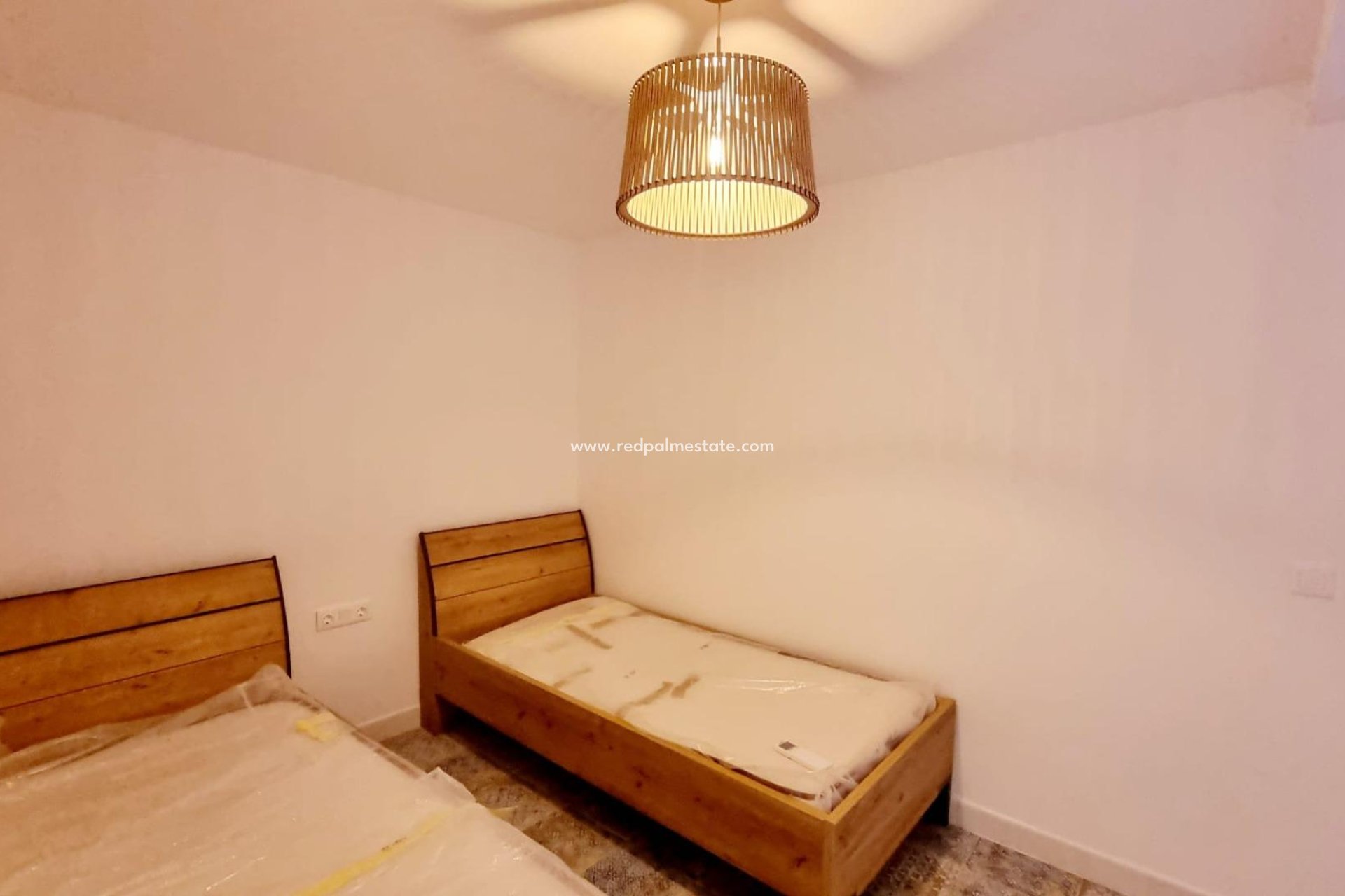 Reventa - Apartamento -
Torrevieja