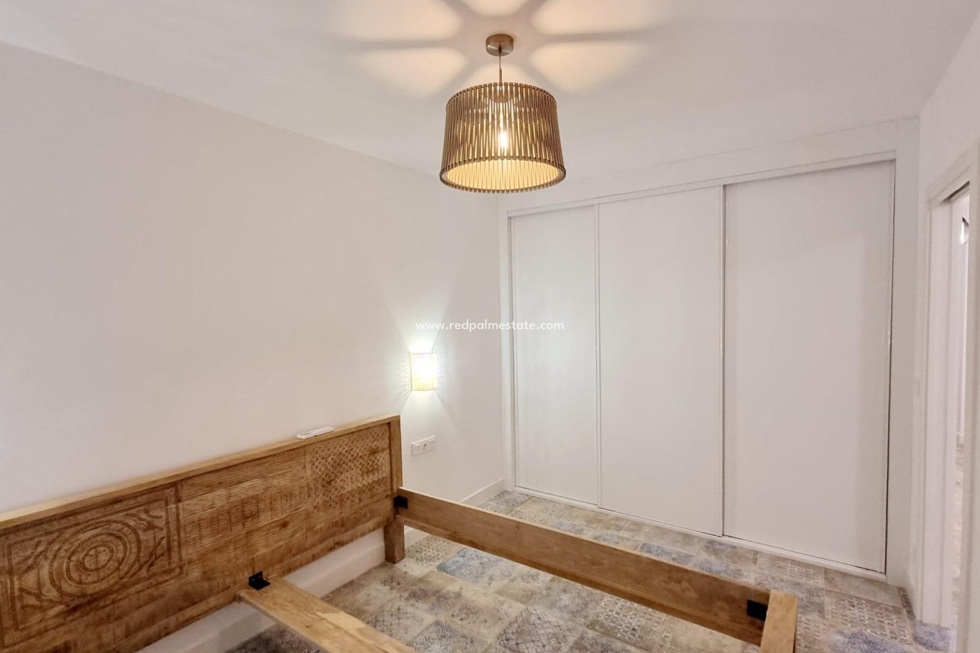 Reventa - Apartamento -
Torrevieja