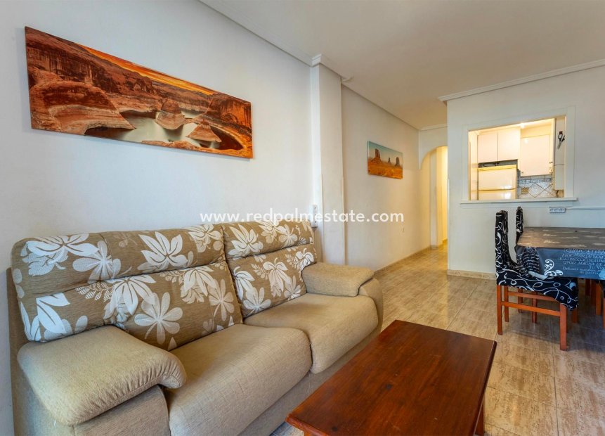 Reventa - Apartamento -
Torrevieja