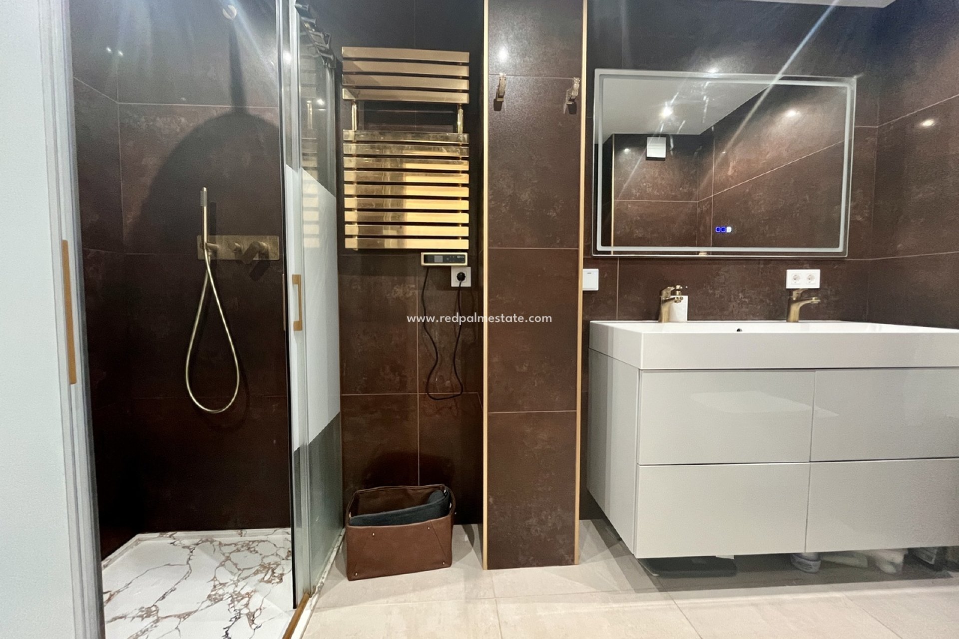 Reventa - Apartamento -
Torrevieja