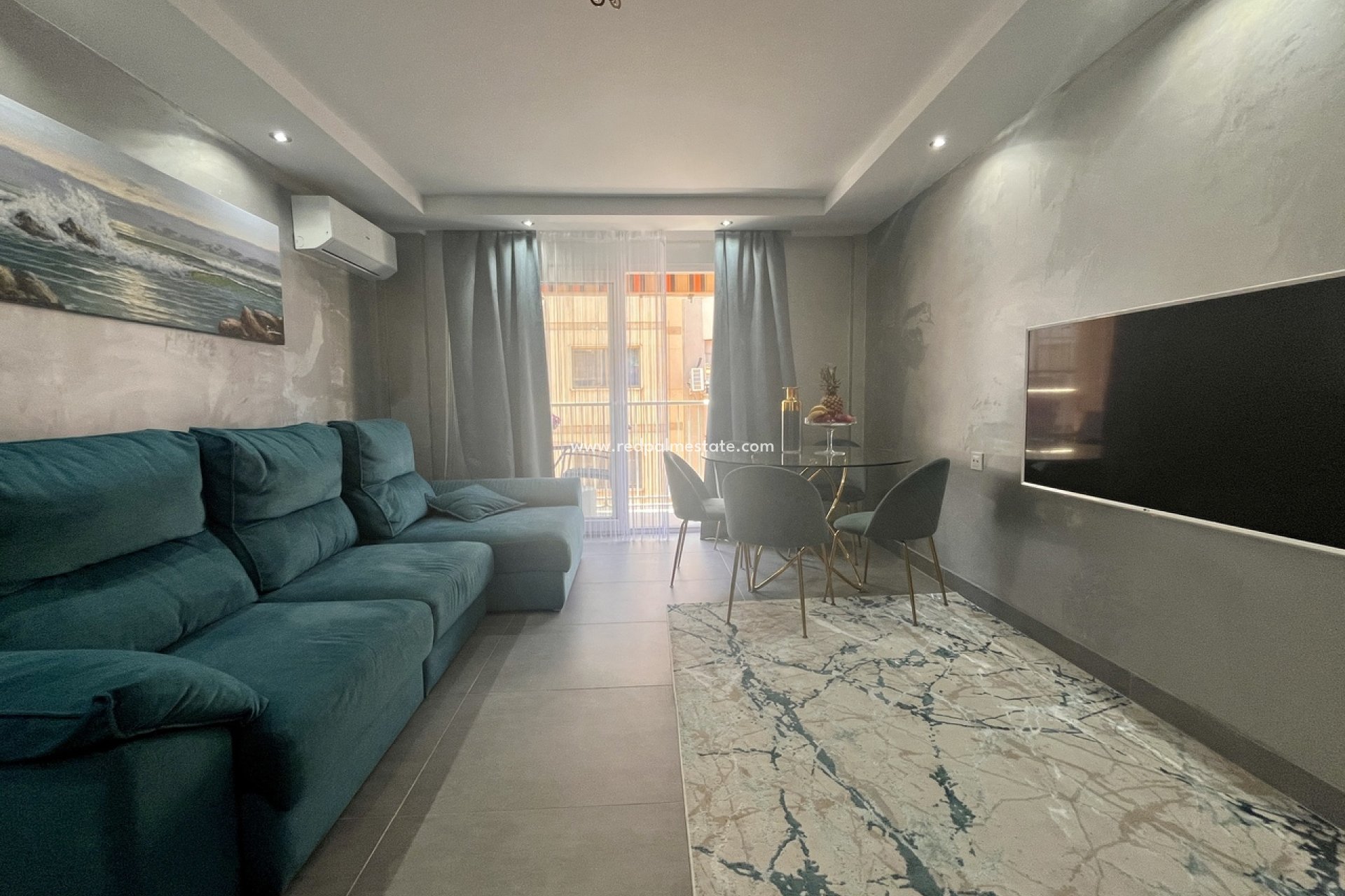 Reventa - Apartamento -
Torrevieja