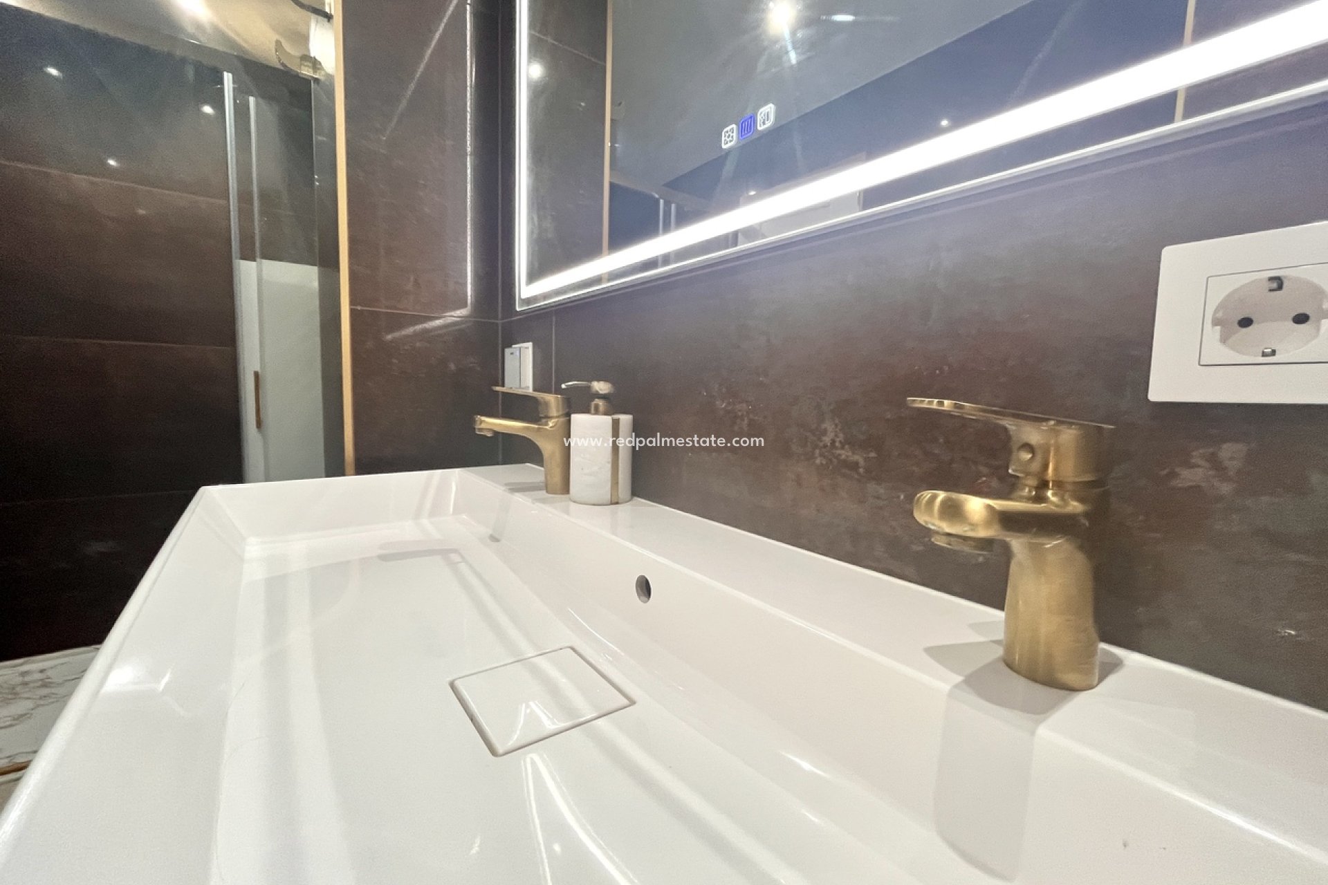 Reventa - Apartamento -
Torrevieja