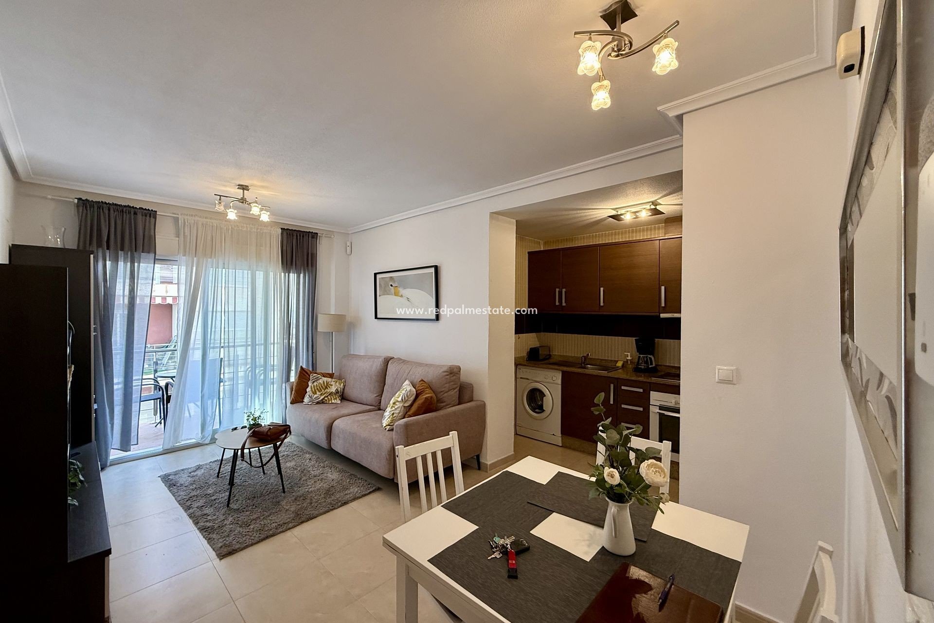 Reventa - Apartamento -
Torrevieja