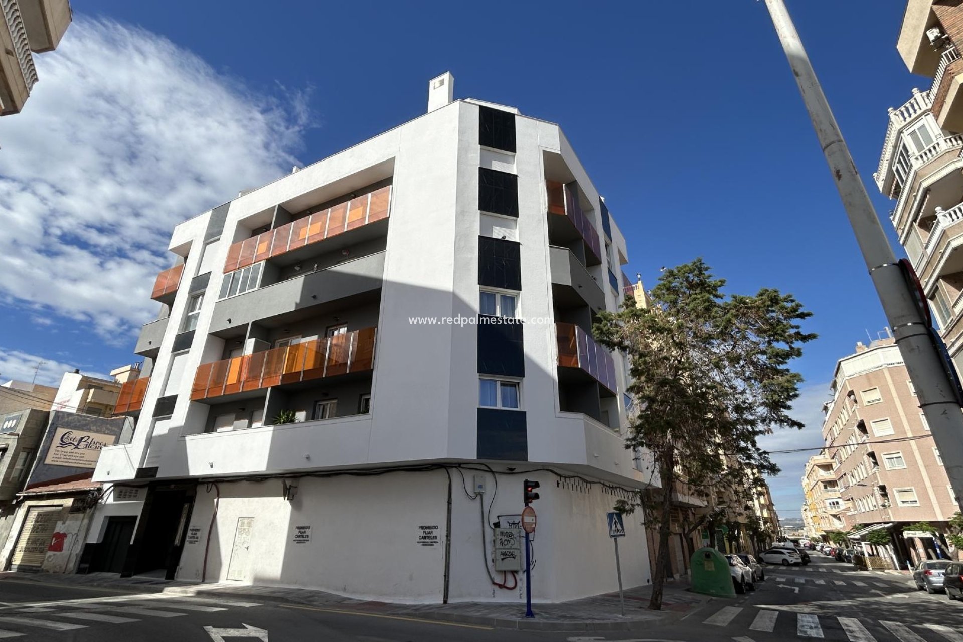 Reventa - Apartamento -
Torrevieja