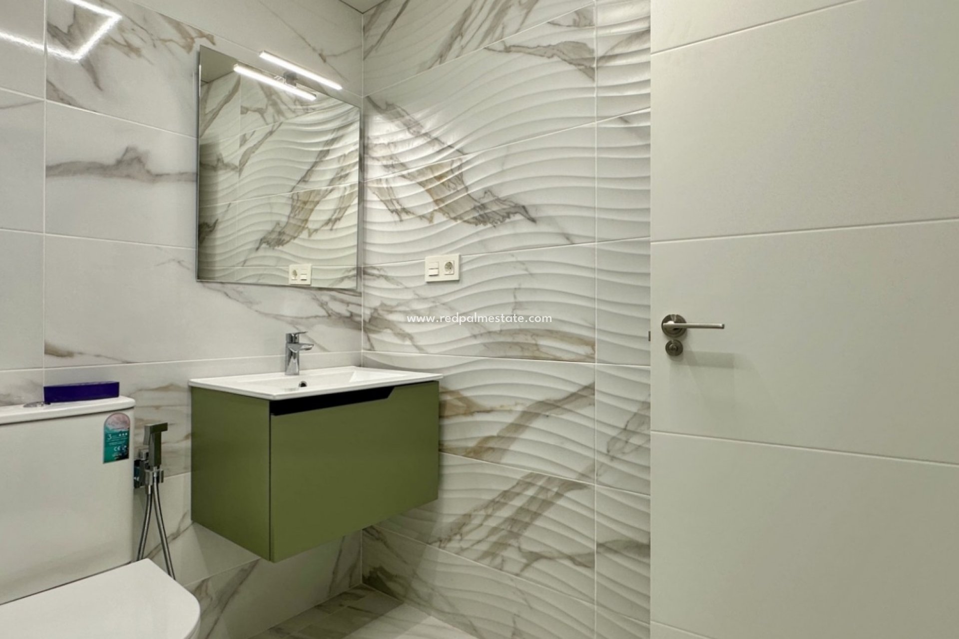 Reventa - Apartamento -
Torrevieja