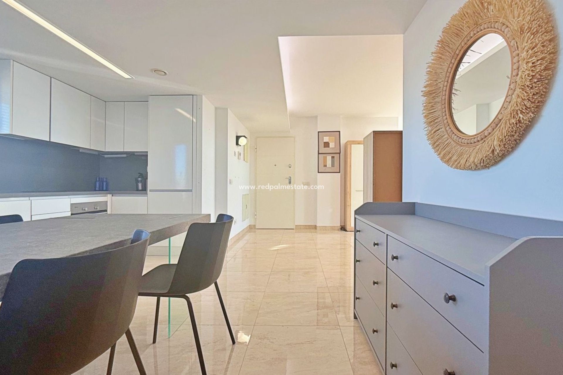 Reventa - Apartamento -
Torrevieja