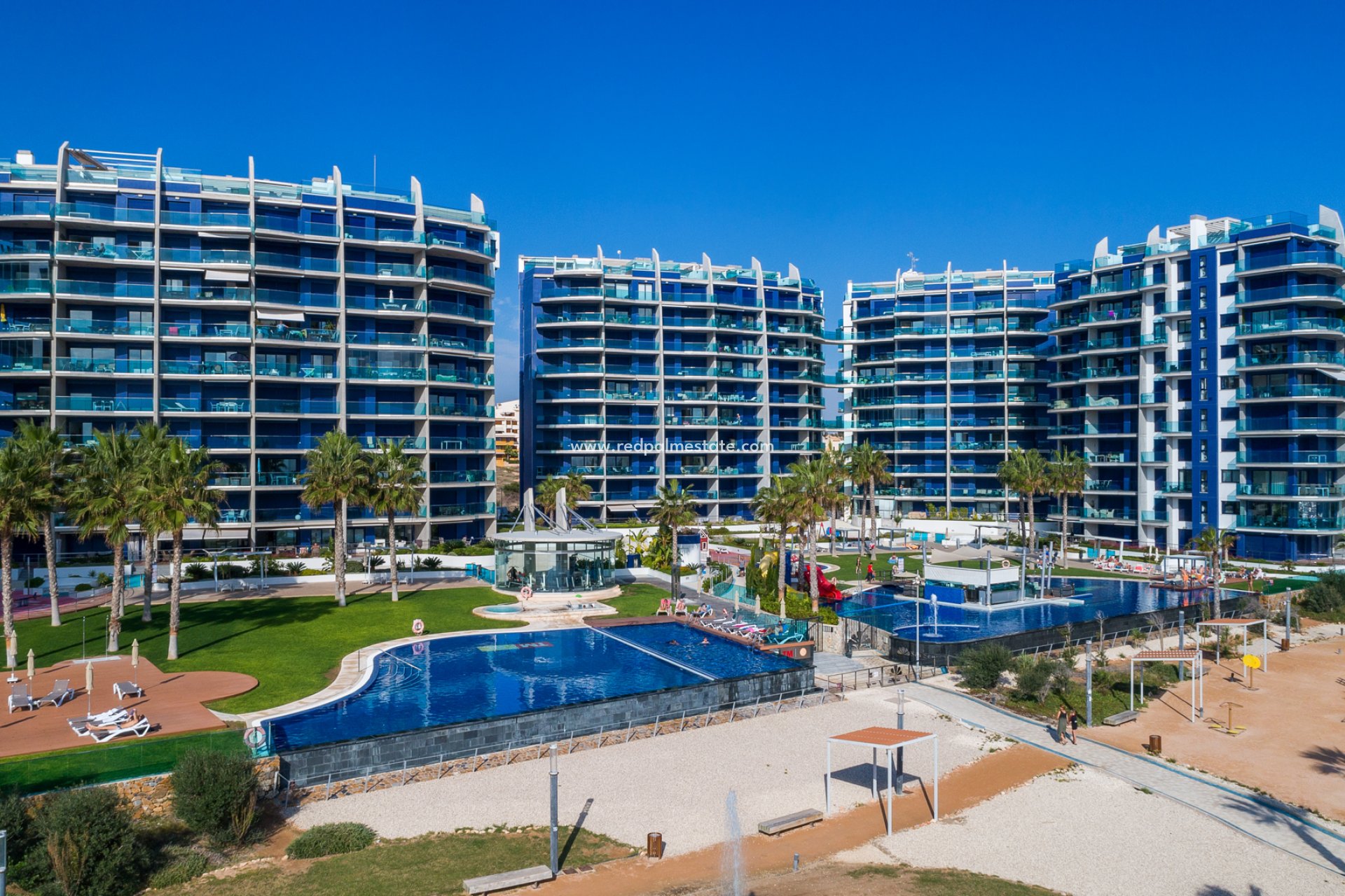 Reventa - Apartamento -
Torrevieja