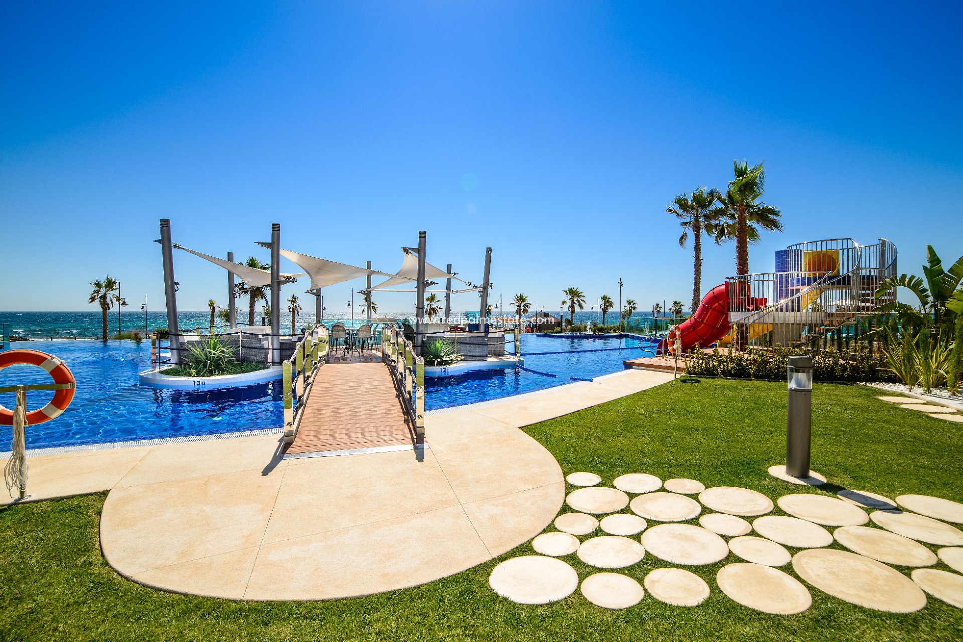 Reventa - Apartamento -
Torrevieja