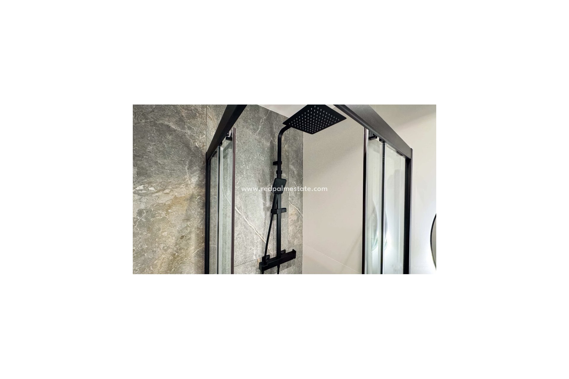 Reventa - Apartamento -
Torrevieja