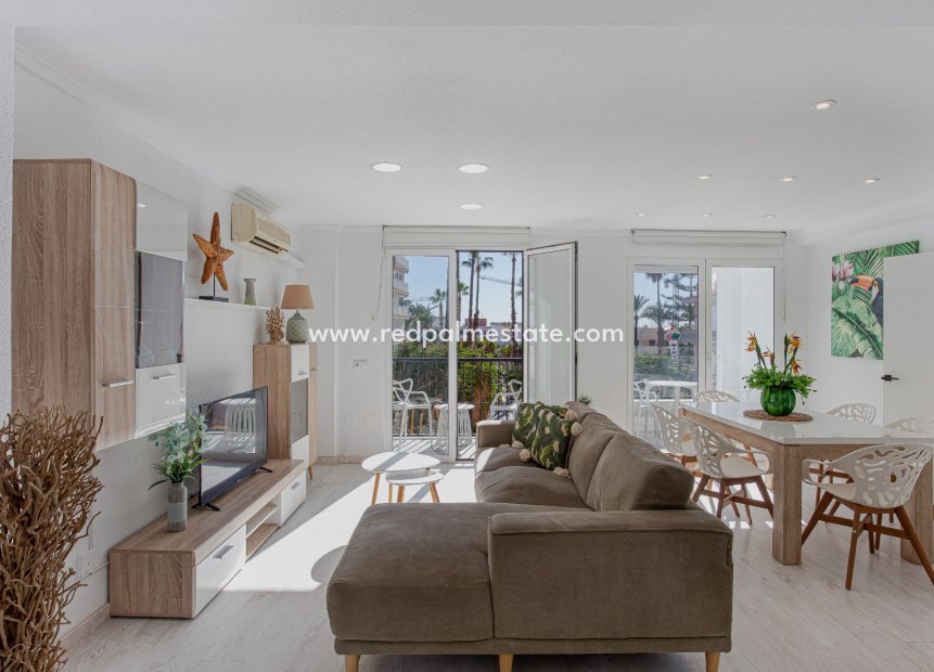 Reventa - Apartamento -
Torrevieja