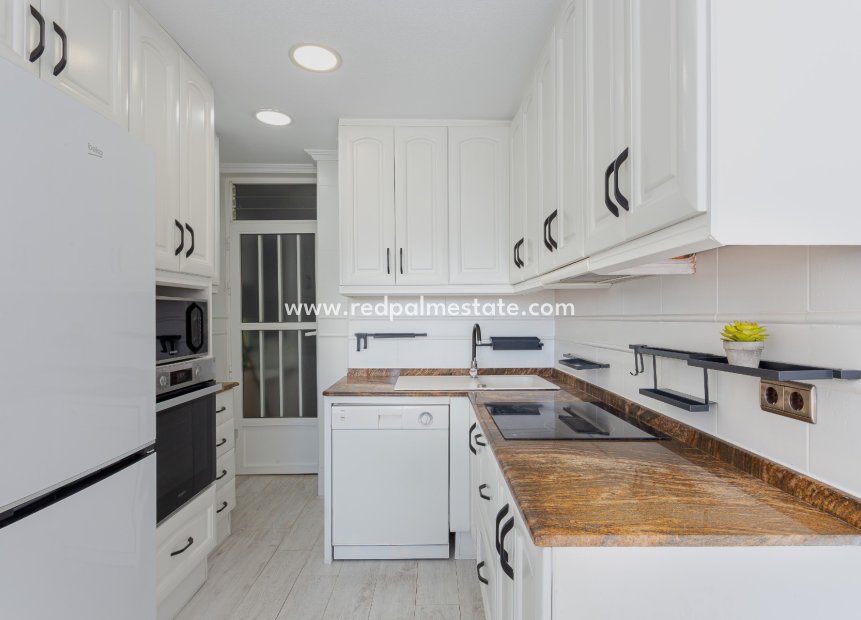 Reventa - Apartamento -
Torrevieja