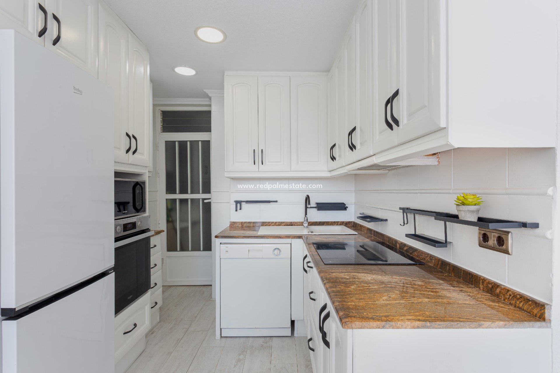 Reventa - Apartamento -
Torrevieja