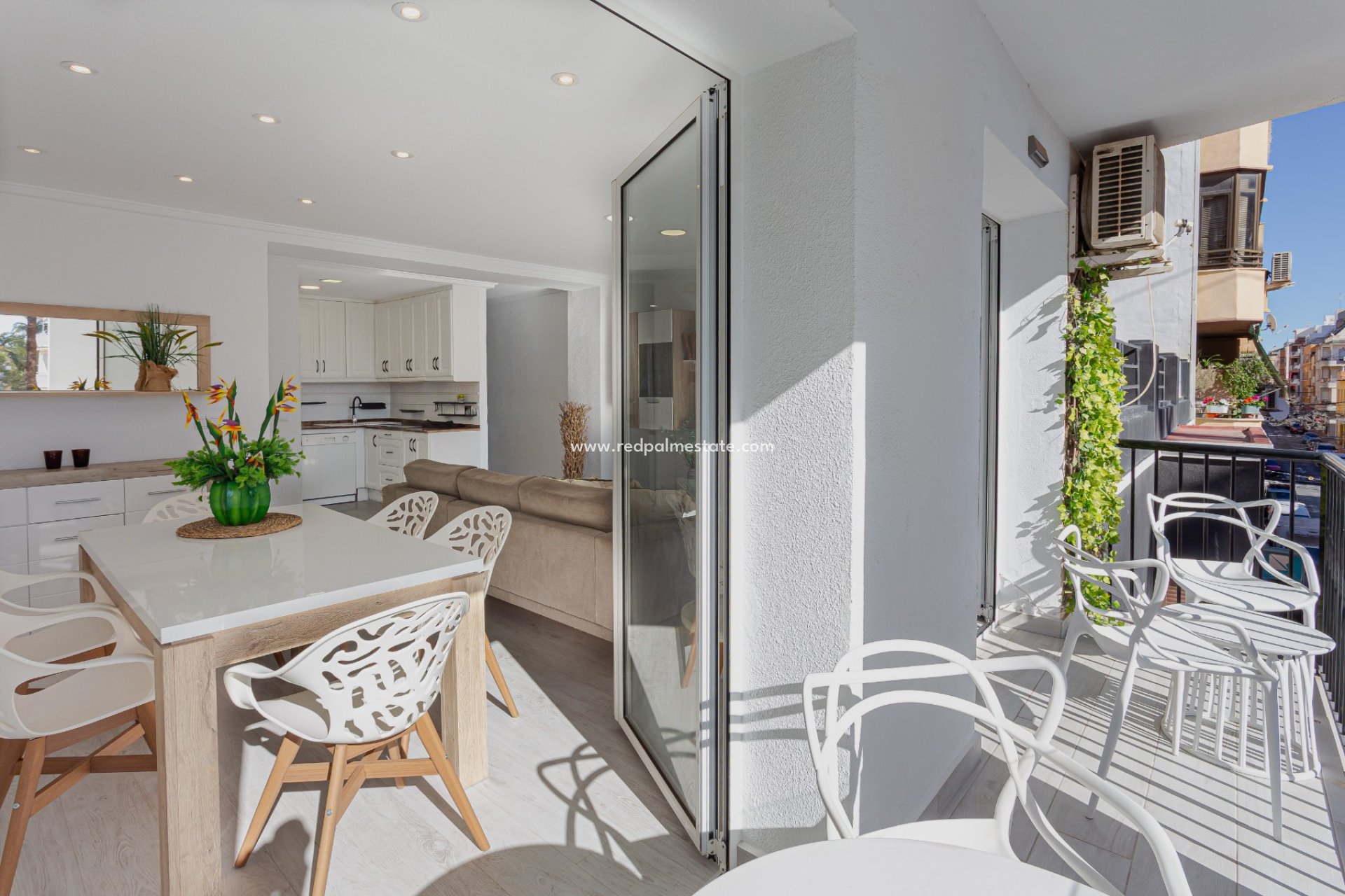 Reventa - Apartamento -
Torrevieja