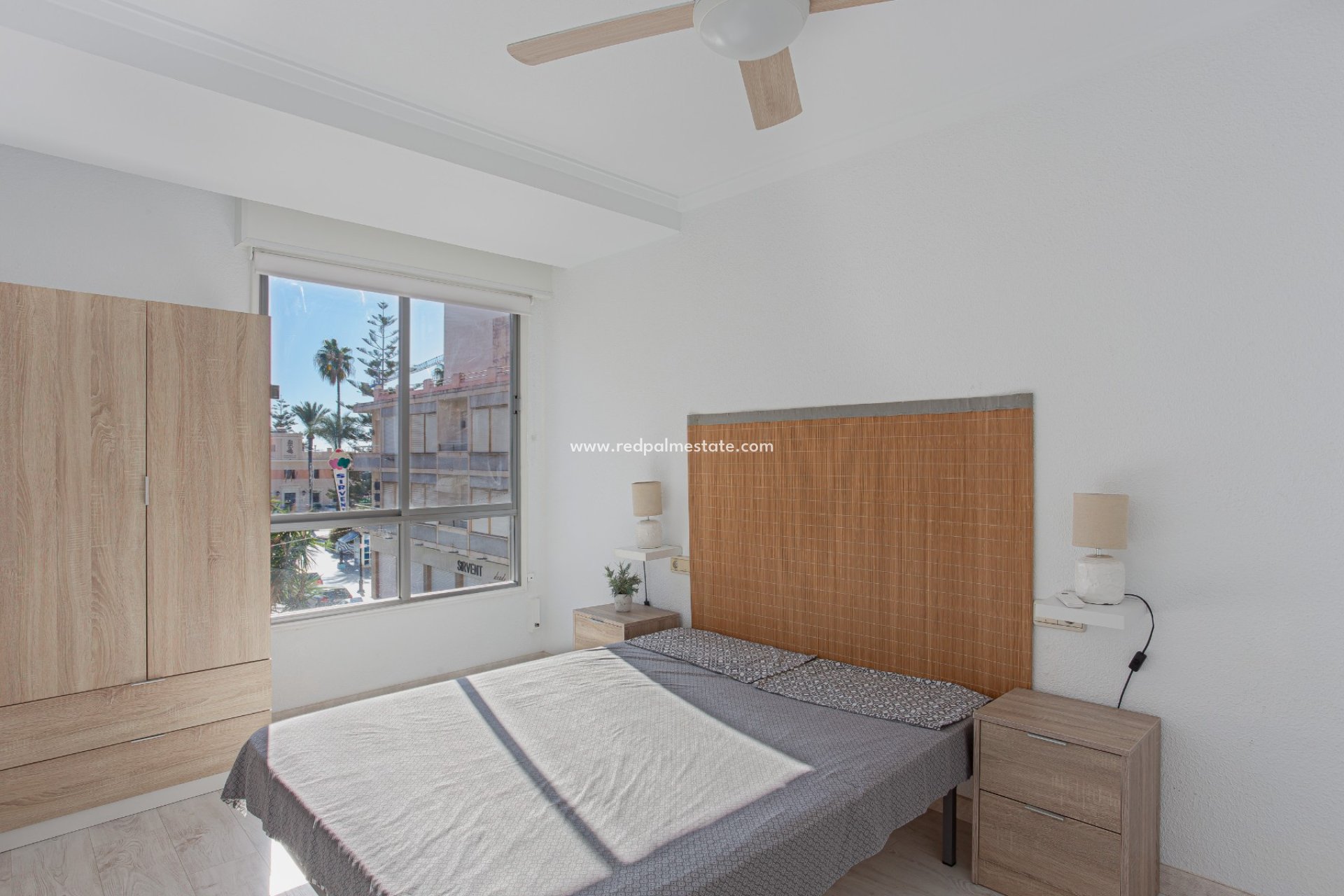 Reventa - Apartamento -
Torrevieja