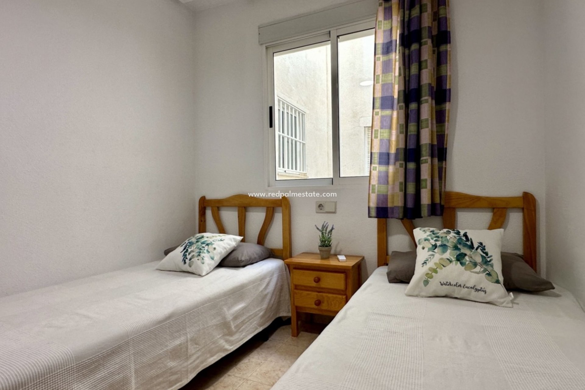 Reventa - Apartamento -
Torrevieja