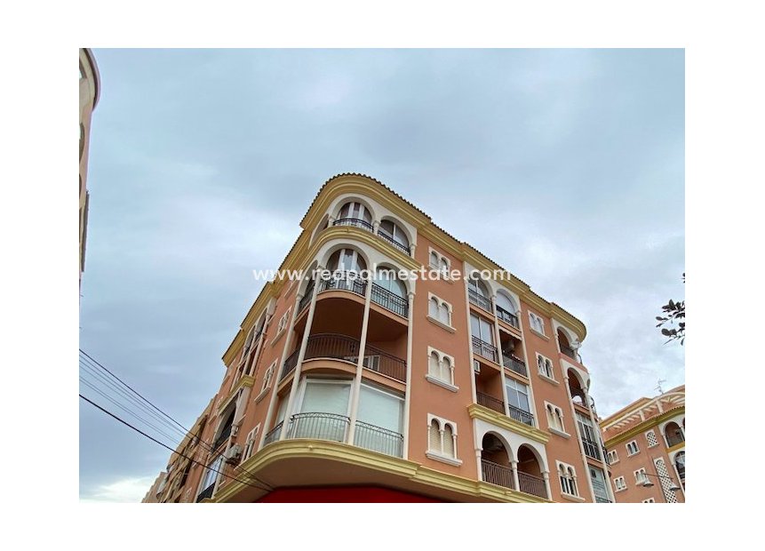 Reventa - Apartamento -
Torrevieja