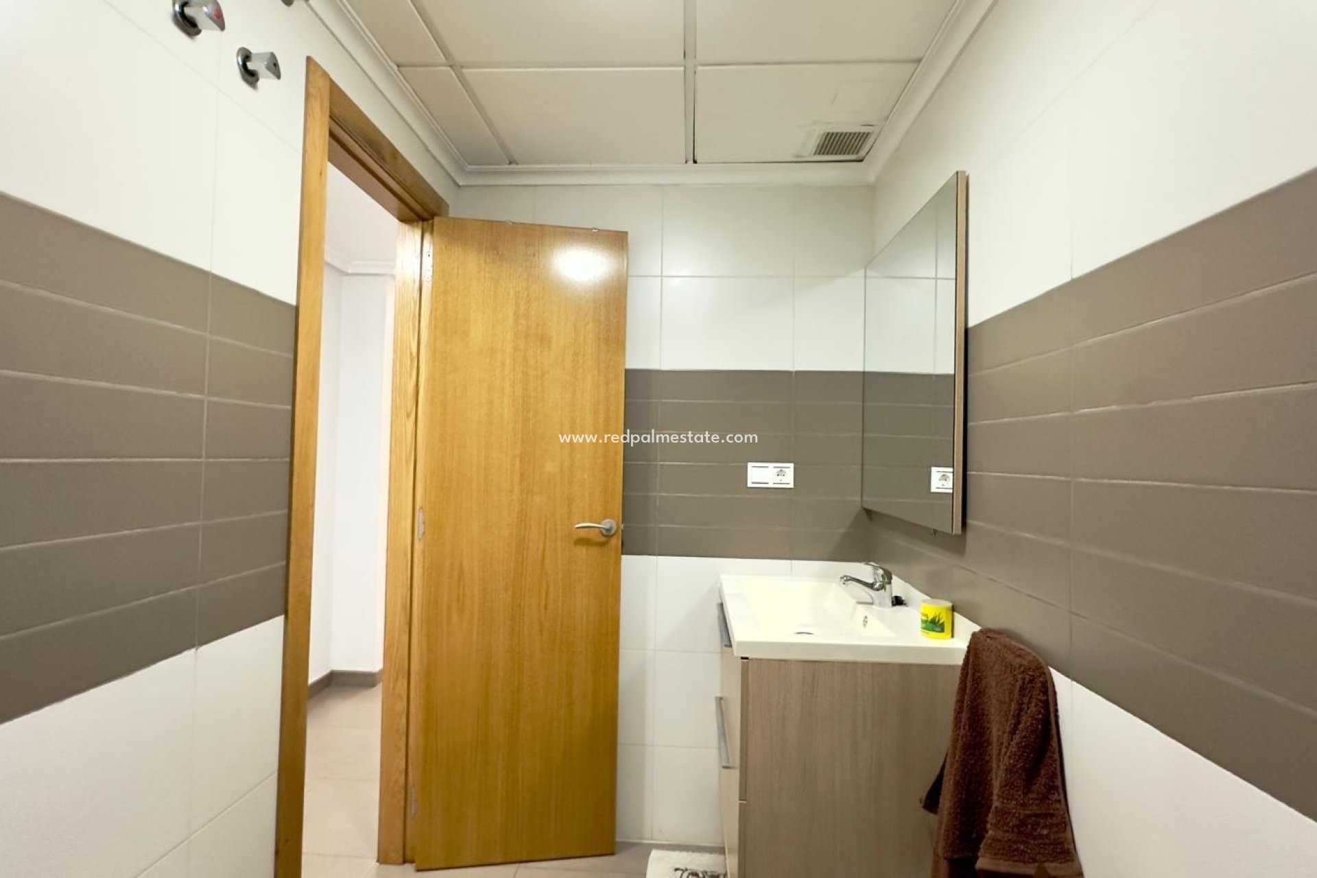 Reventa - Apartamento -
Torrevieja