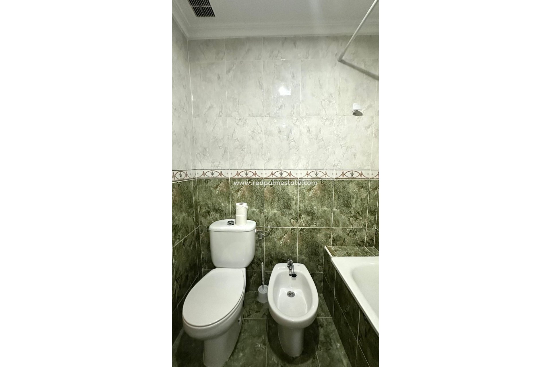 Reventa - Apartamento -
Torrevieja