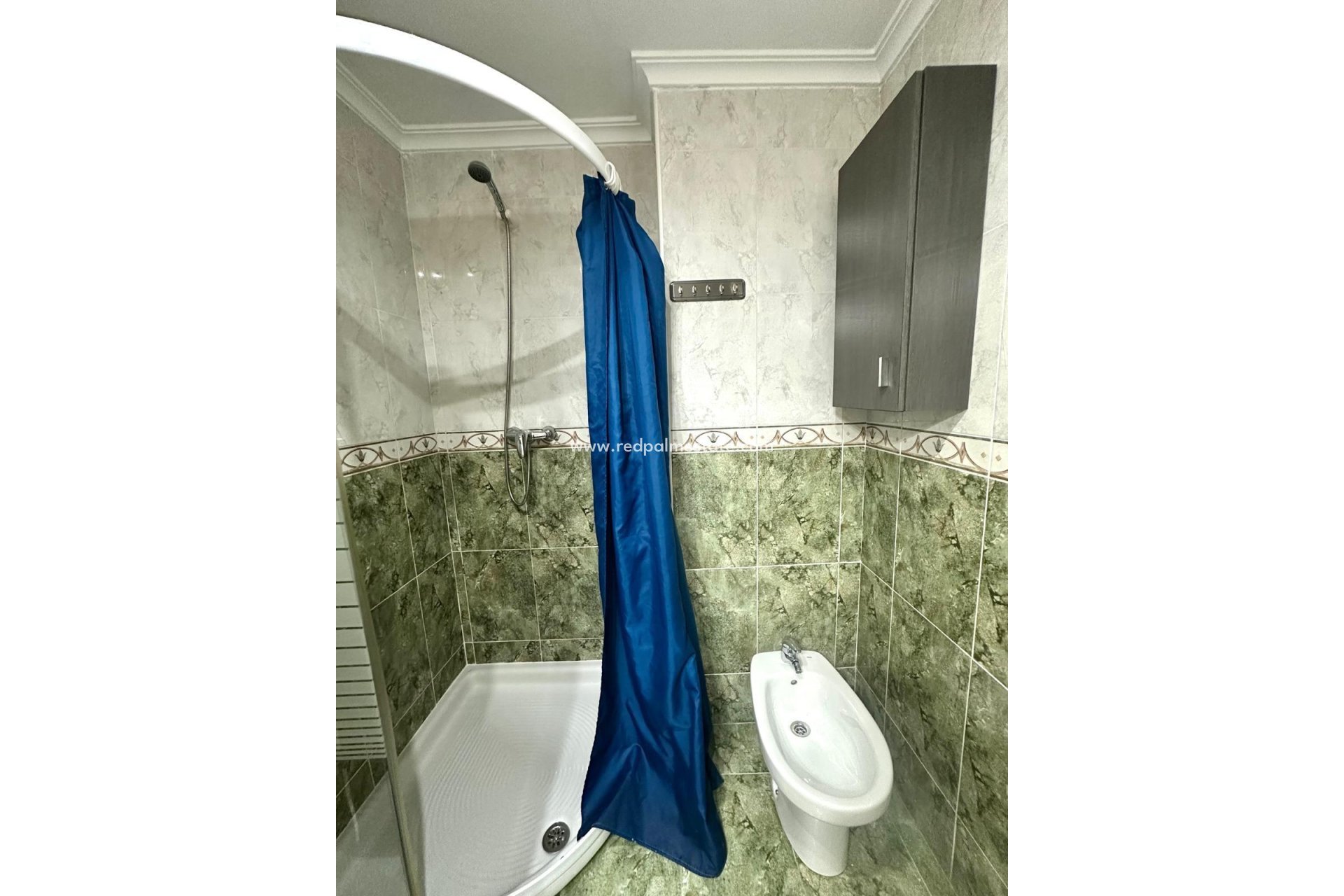 Reventa - Apartamento -
Torrevieja