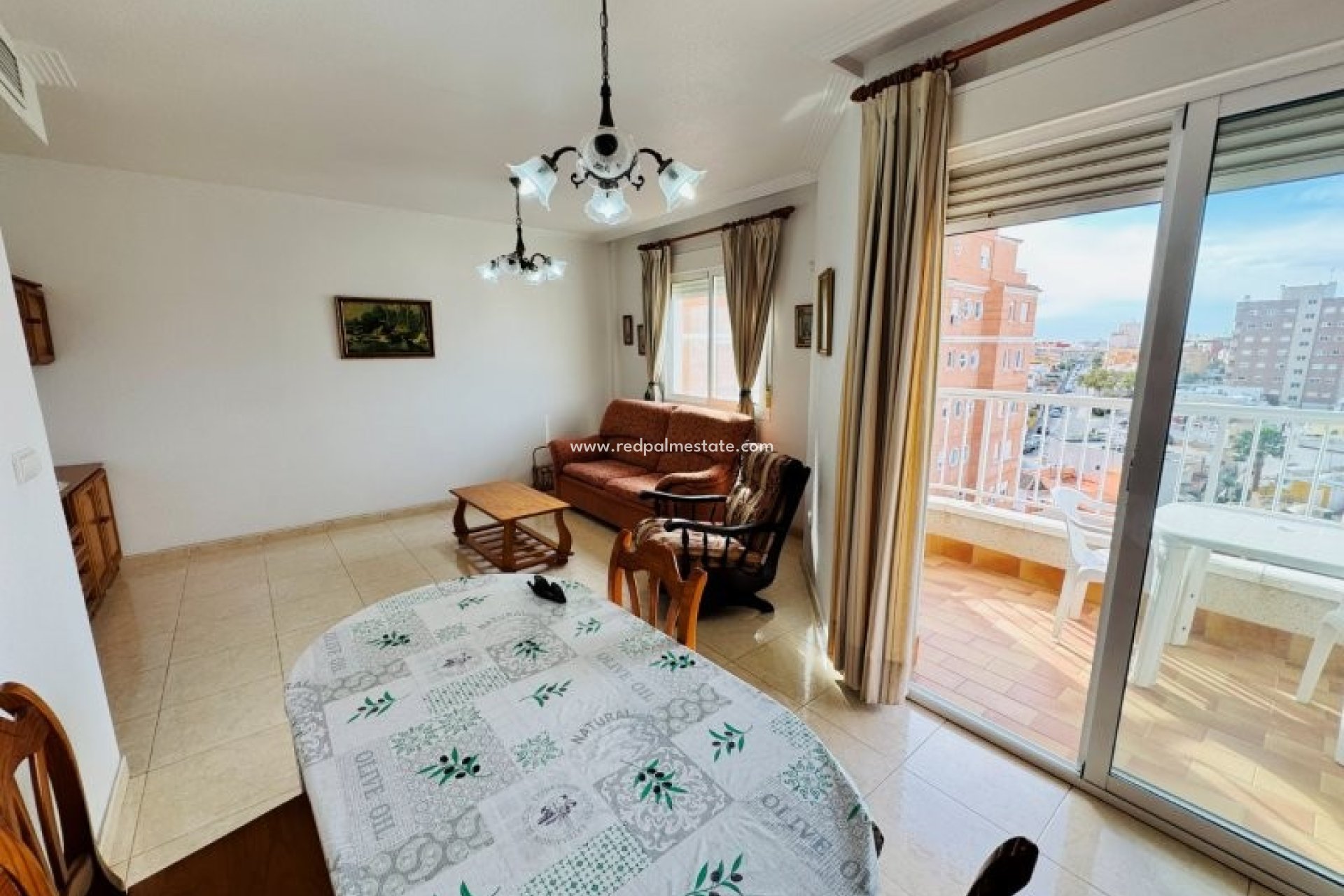 Reventa - Apartamento -
Torrevieja