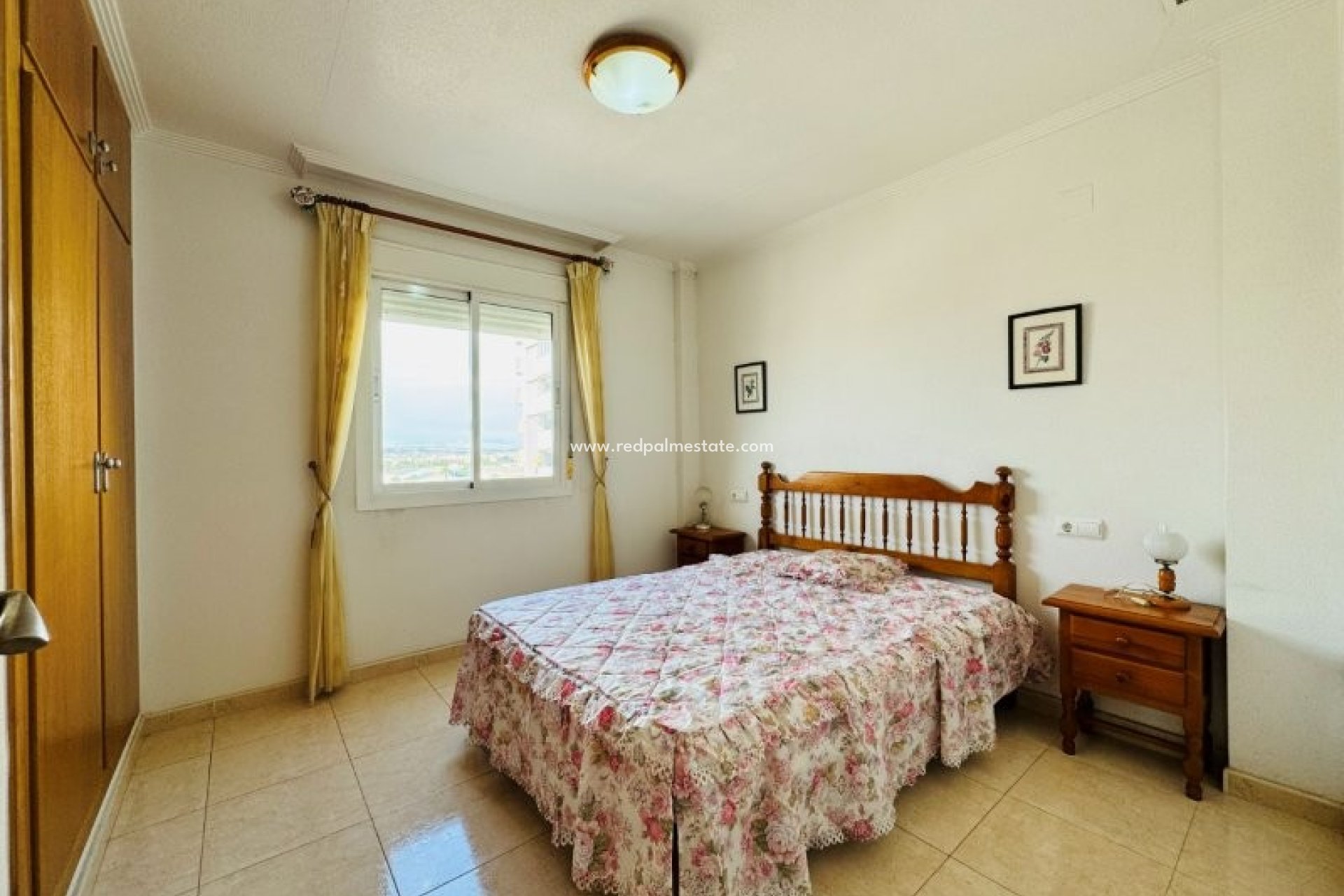 Reventa - Apartamento -
Torrevieja