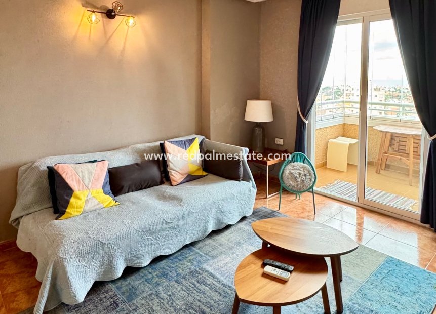 Reventa - Apartamento -
Torrevieja